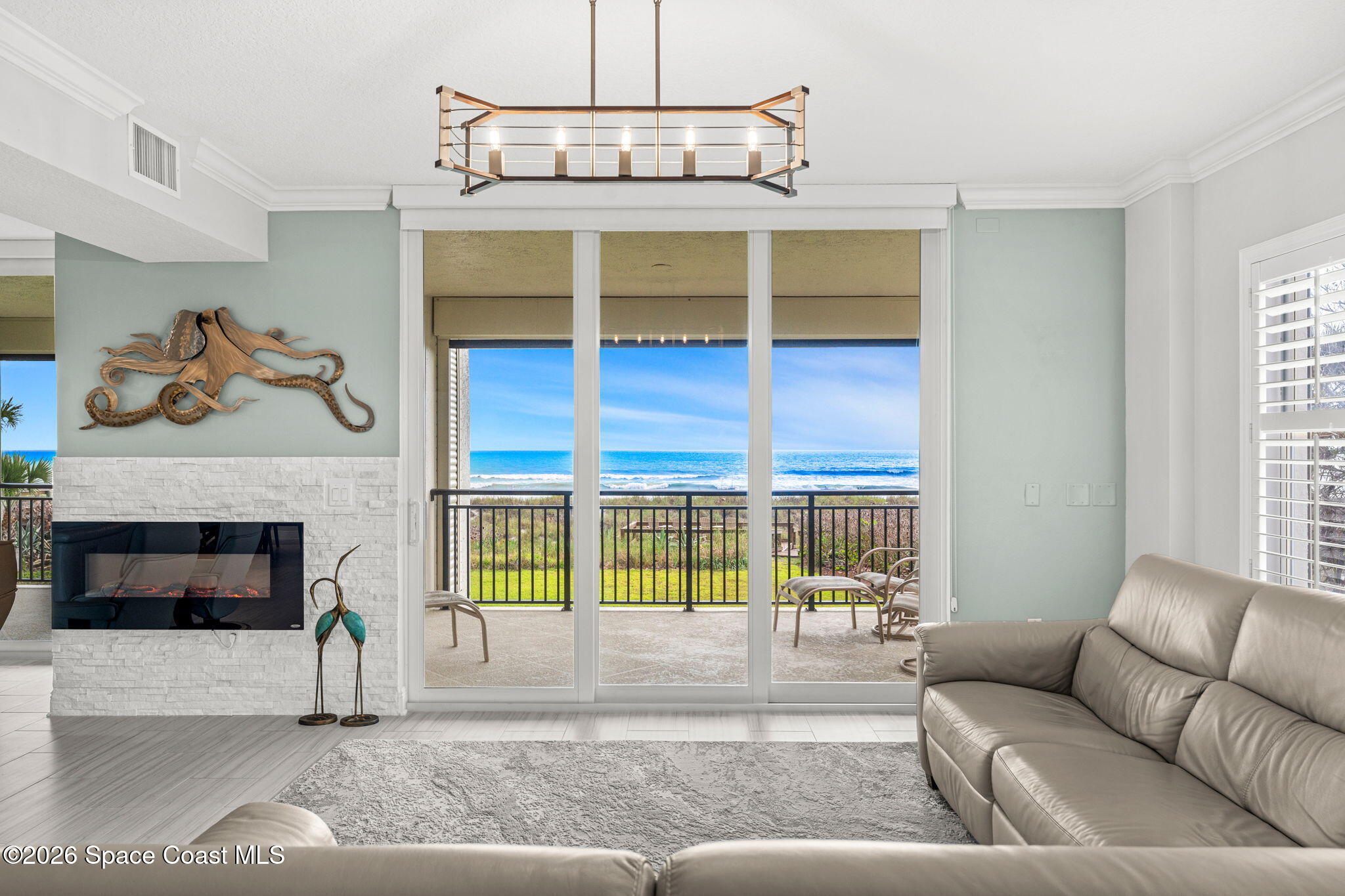 1915 S Atlantic Avenue 202