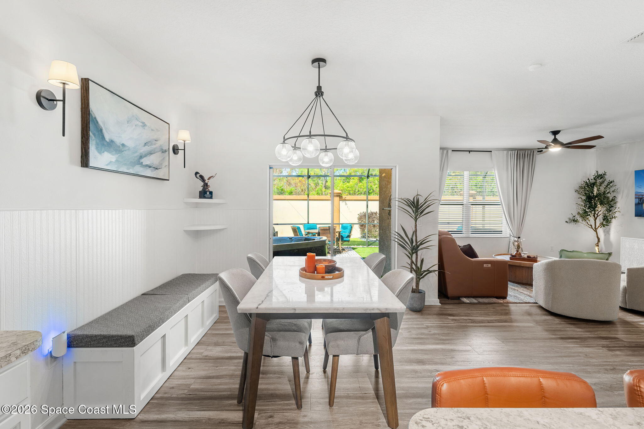 202 Alamere Drive SW