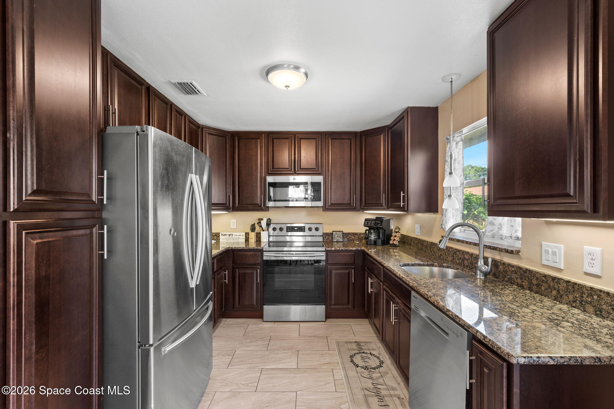 3002 Sea Gate Circle