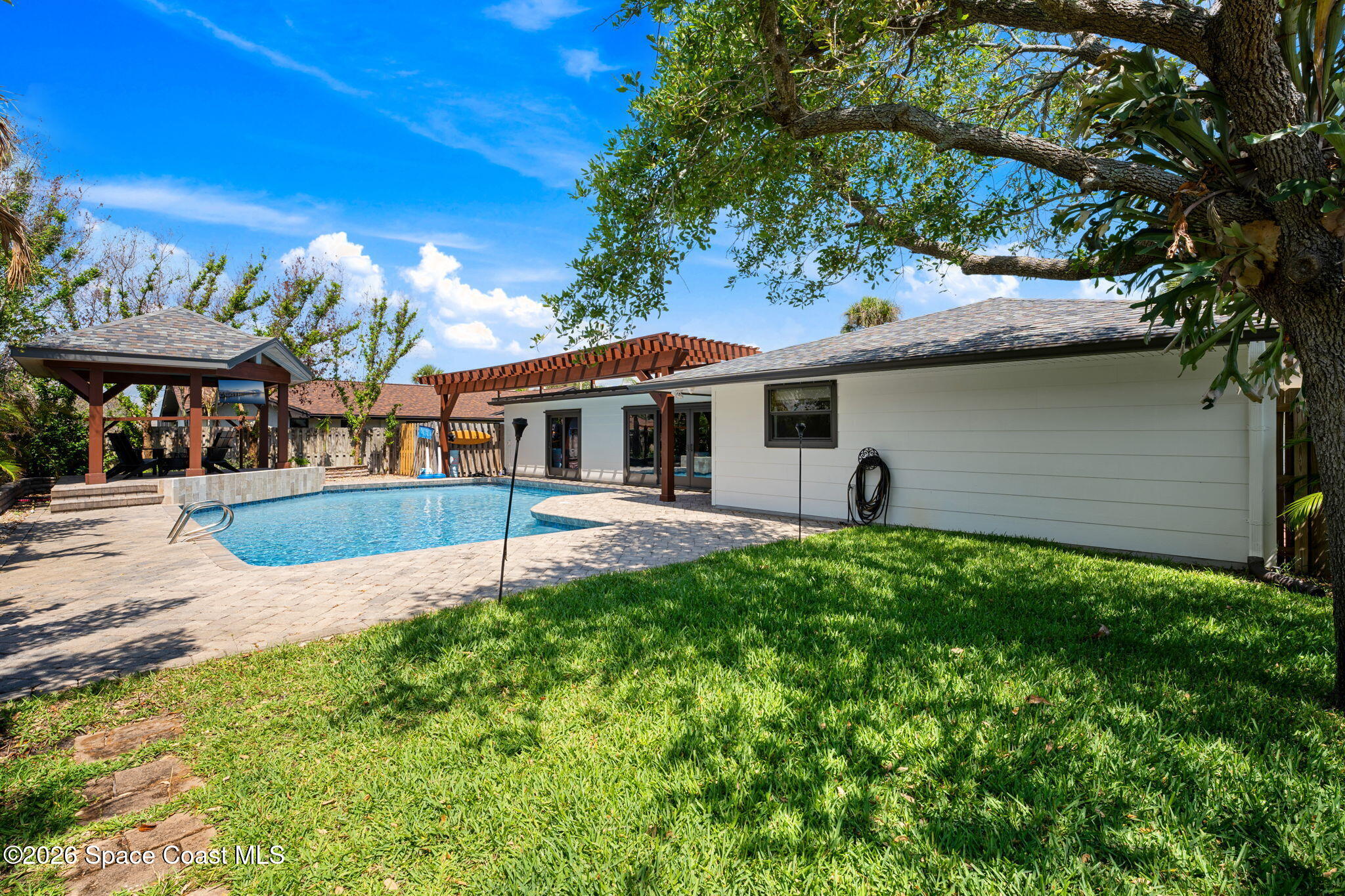 127 Sand Pine Road