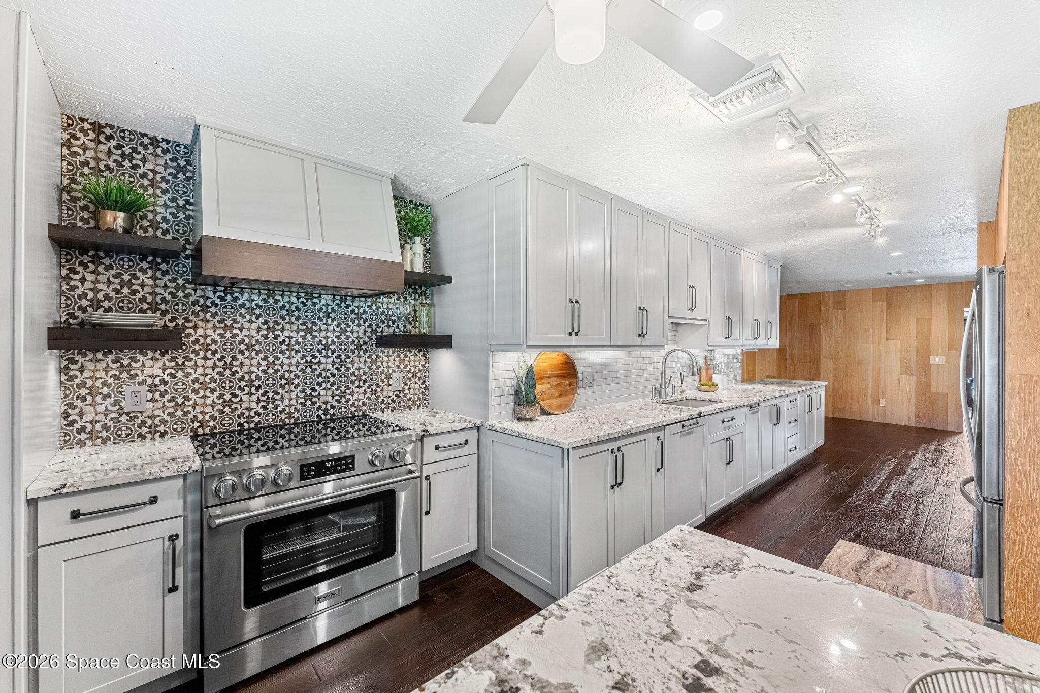 127 Sand Pine Road