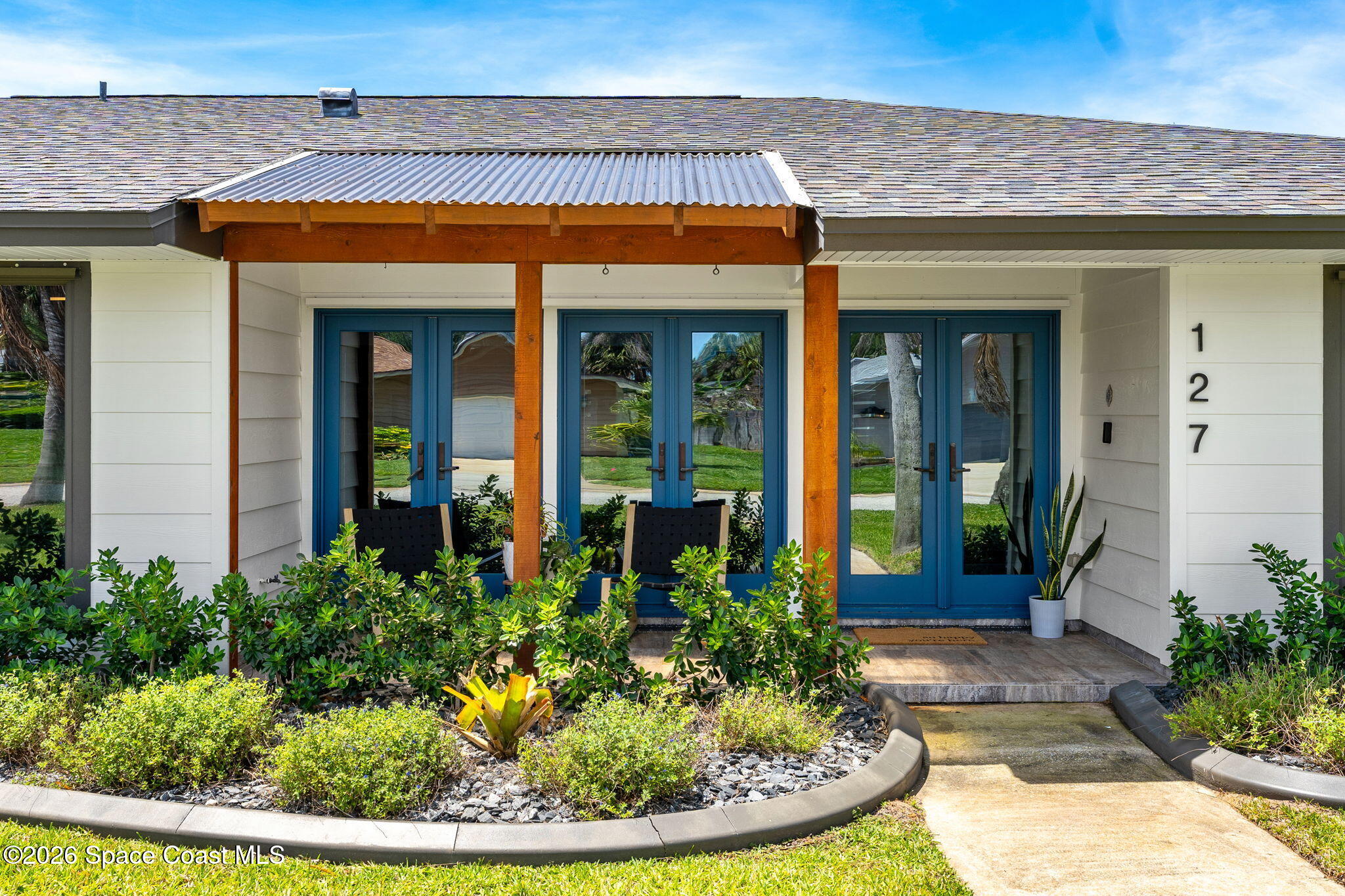 127 Sand Pine Road