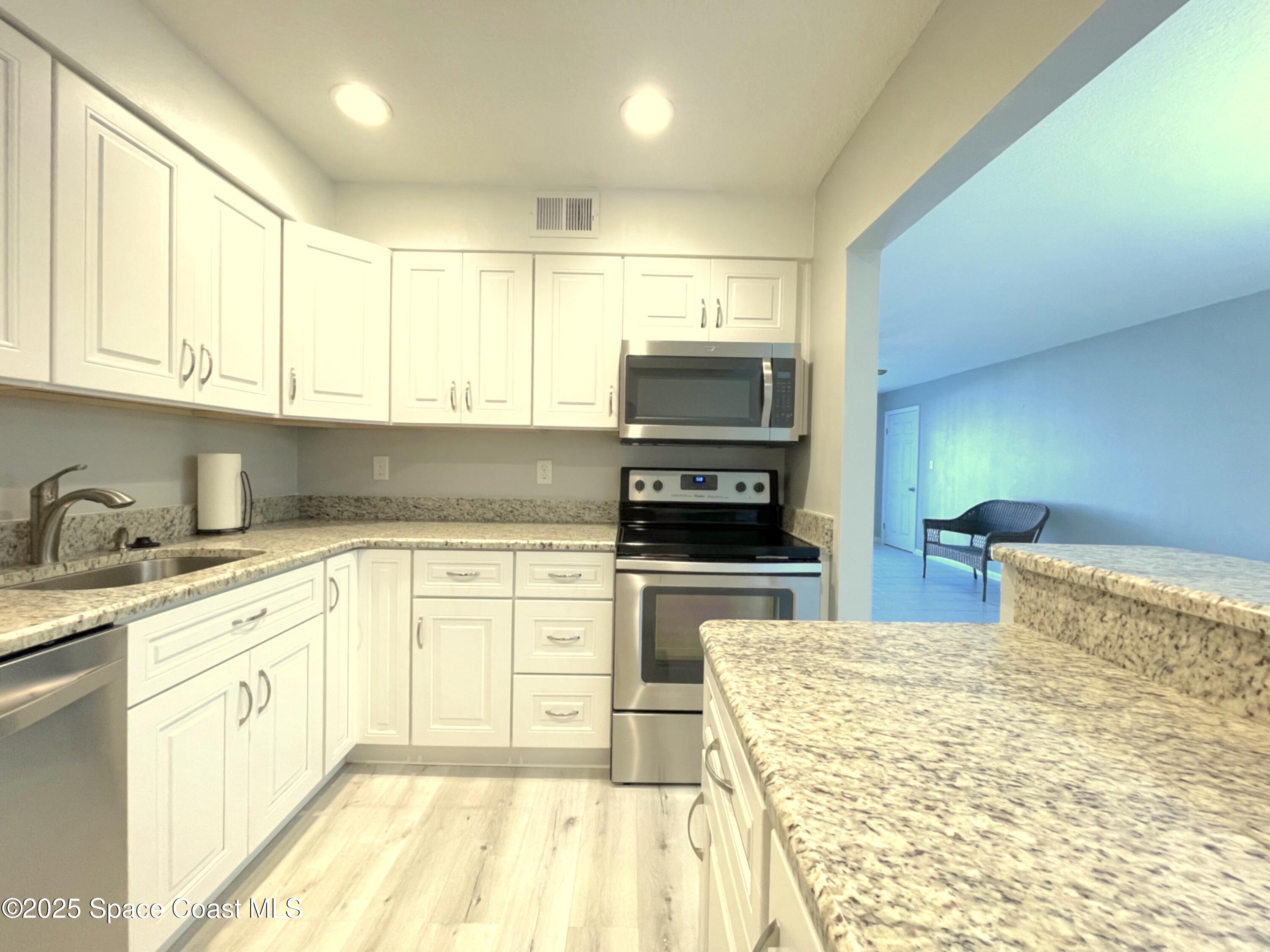 2700 N Highway A1a 7203