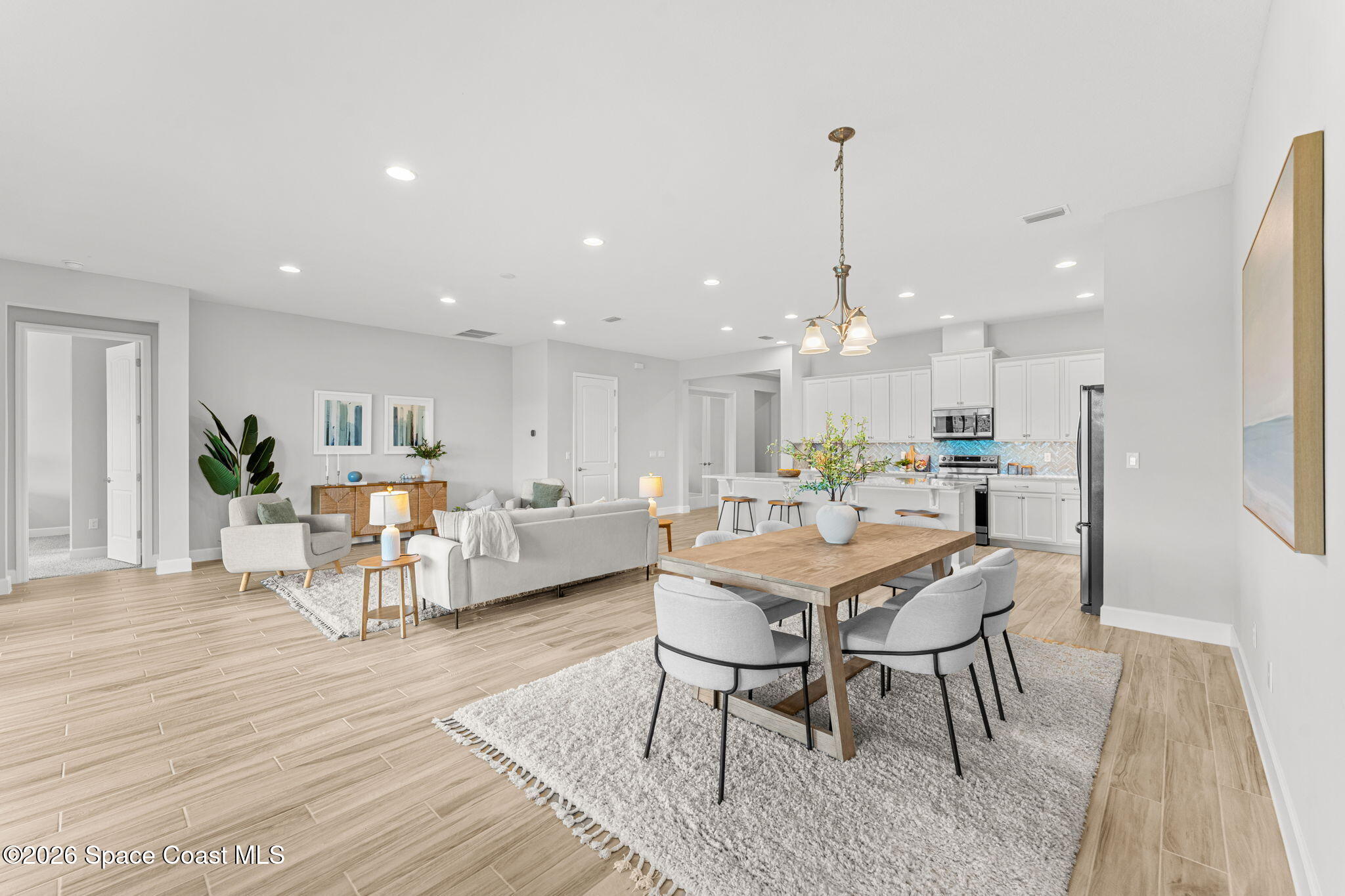 2527 Kamin Drive