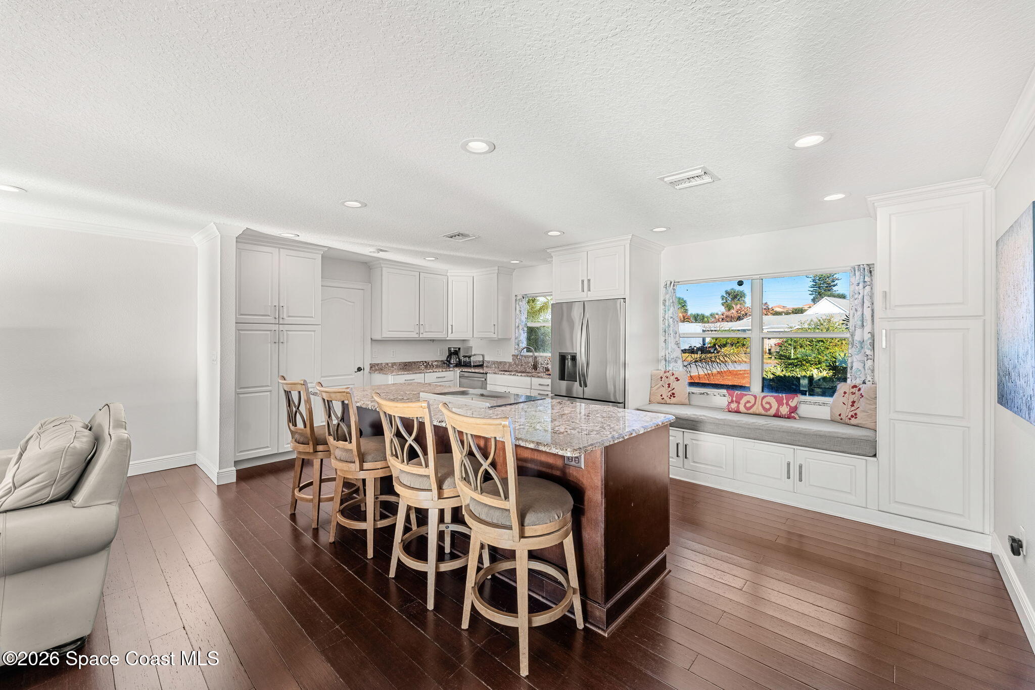 1470 Bay Shore Drive