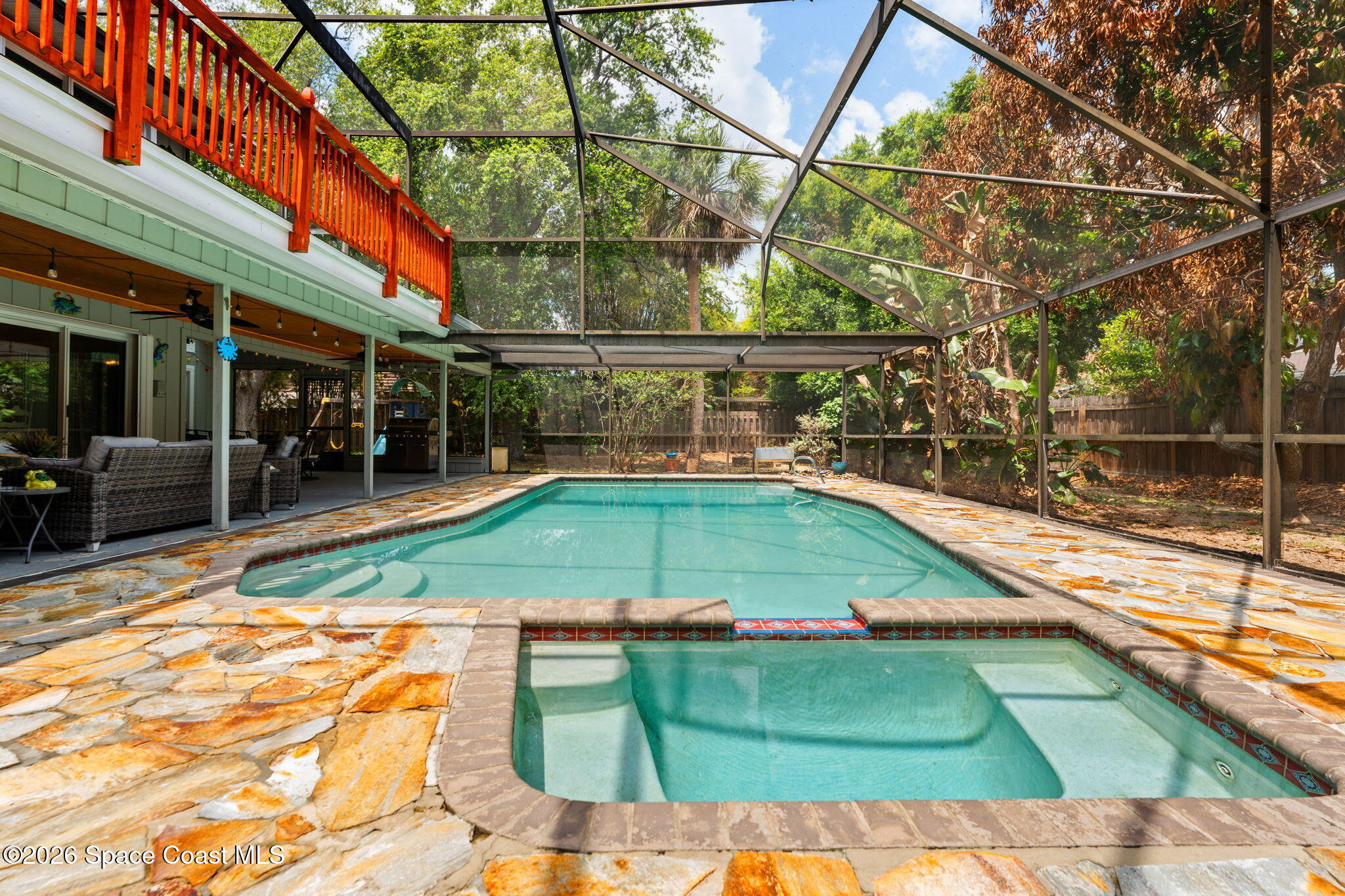 1140 Two Oaks Boulevard