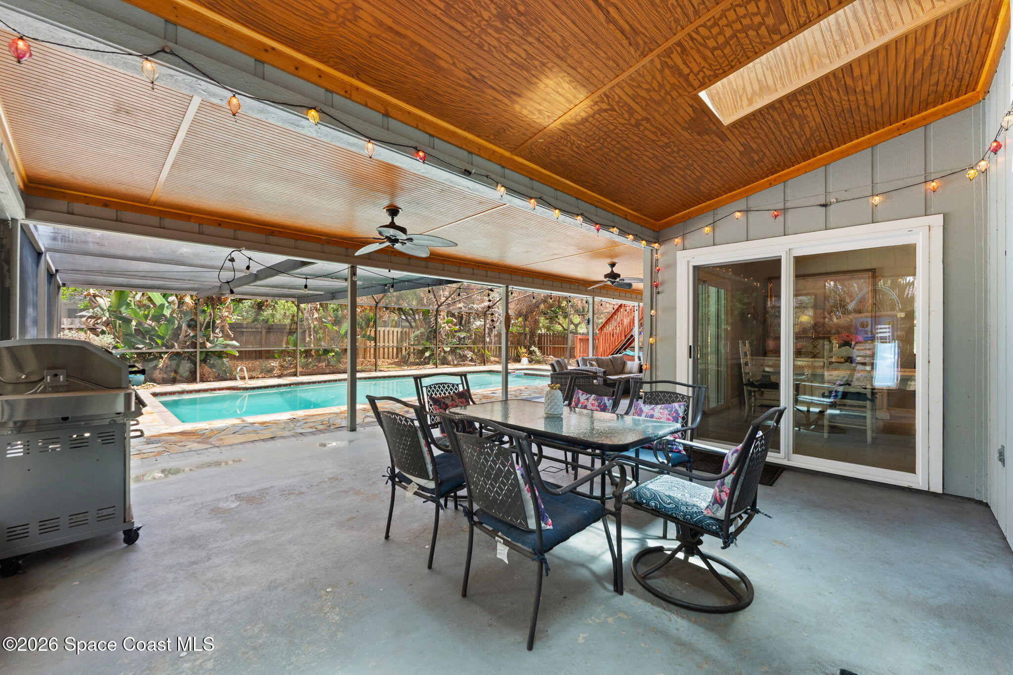 1140 Two Oaks Boulevard
