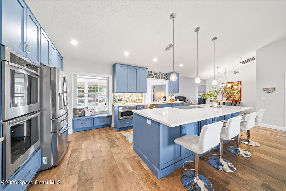 3320 Lakeview Circle