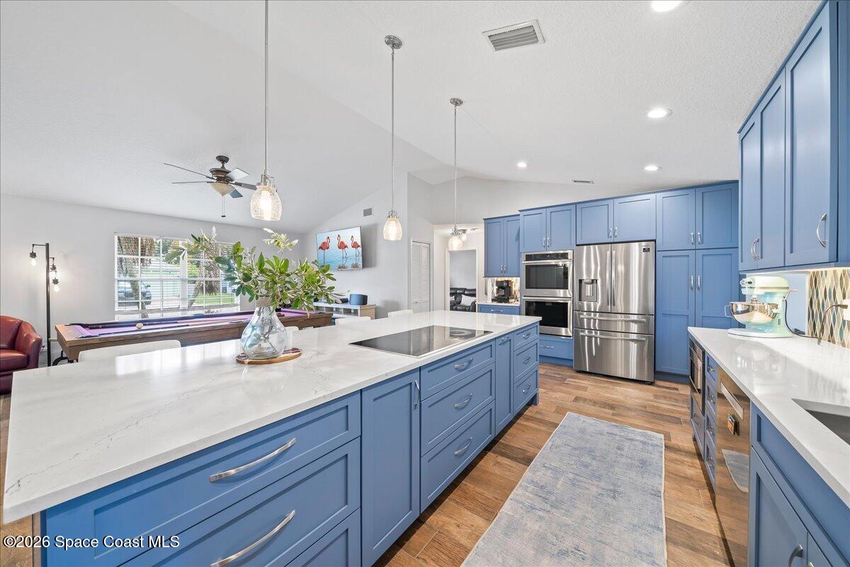 3320 Lakeview Circle
