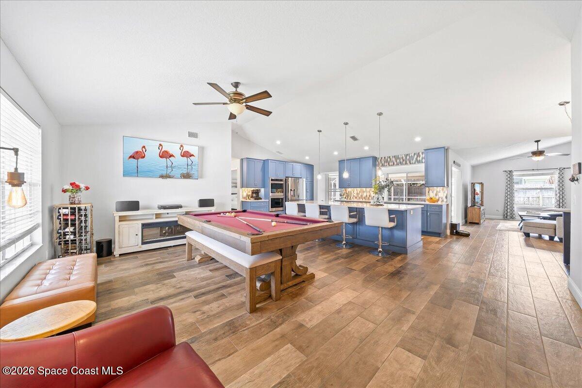 3320 Lakeview Circle