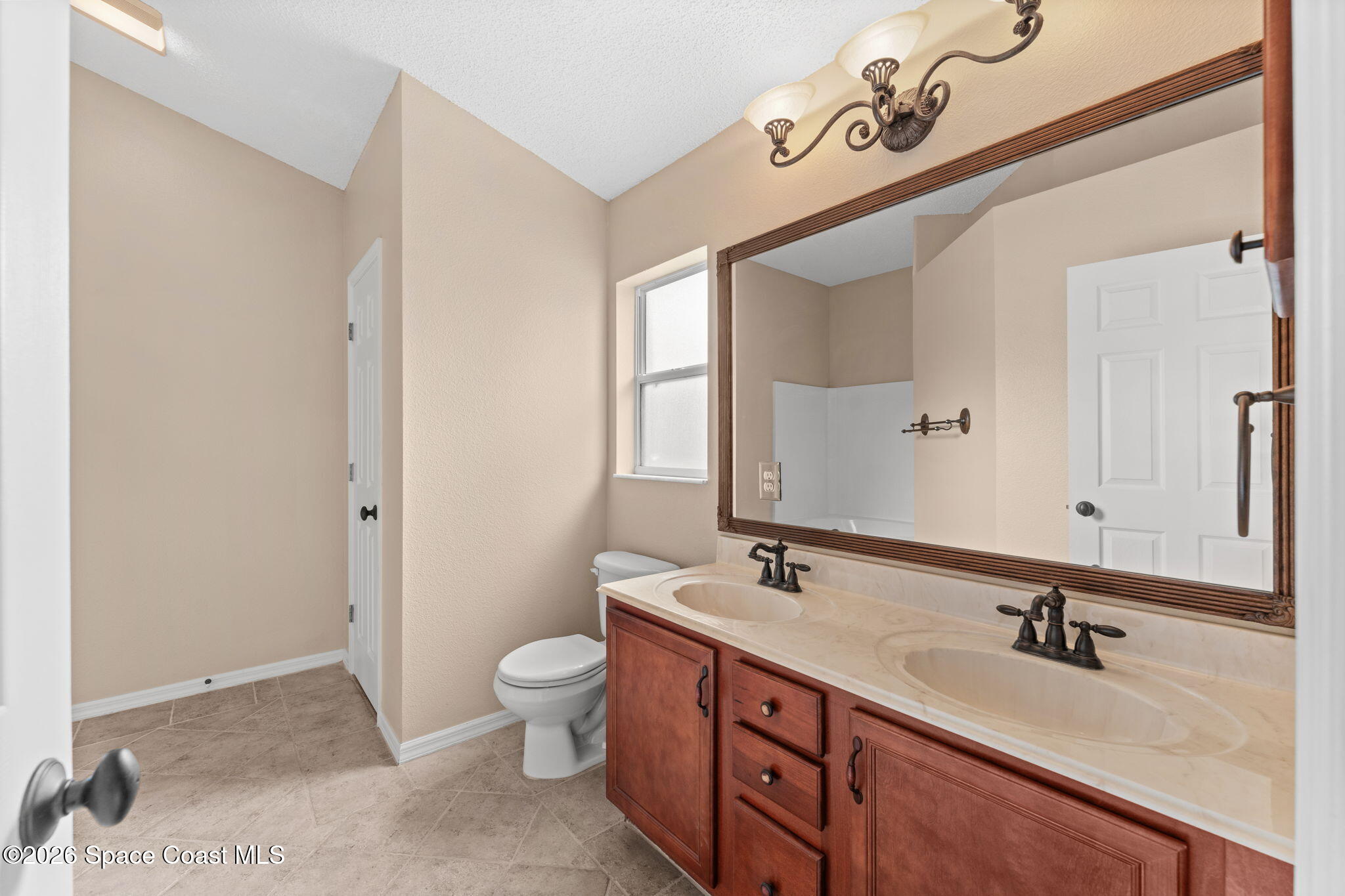 4741 Decatur Circle