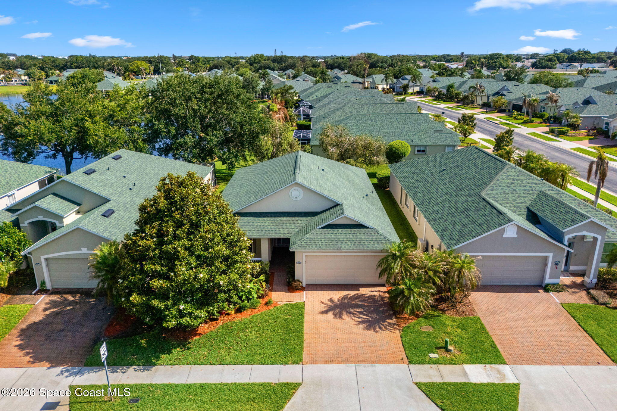 1070 Indian Oaks Drive