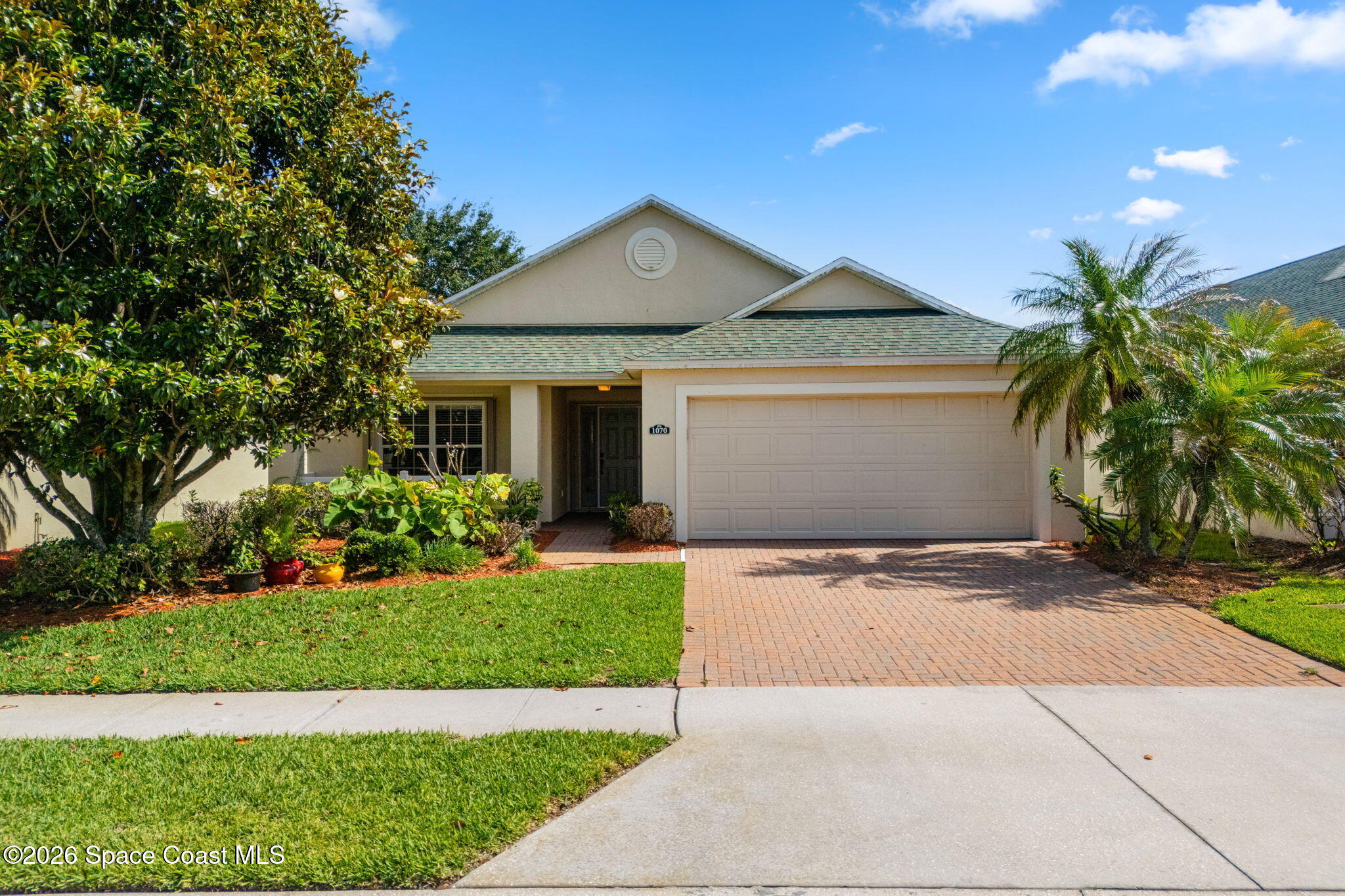 1070 Indian Oaks Drive