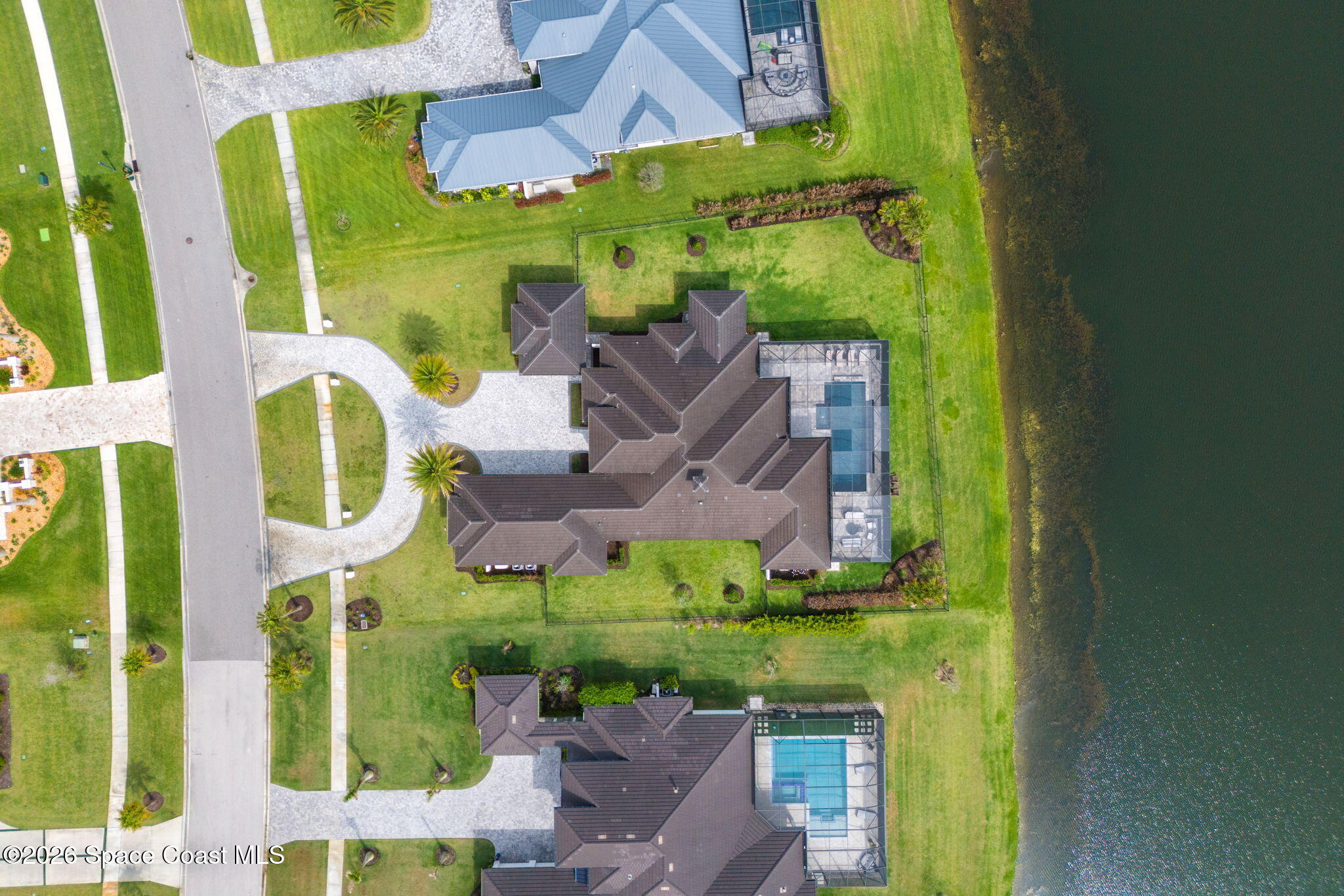 3698 Lake Adelaide Place