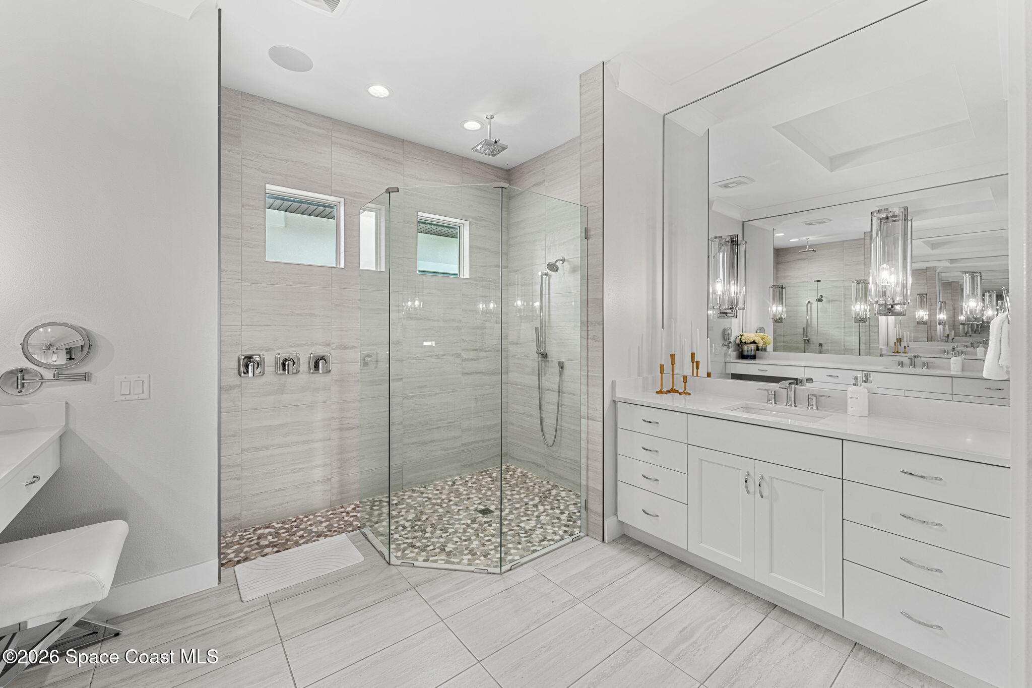 3698 Lake Adelaide Place