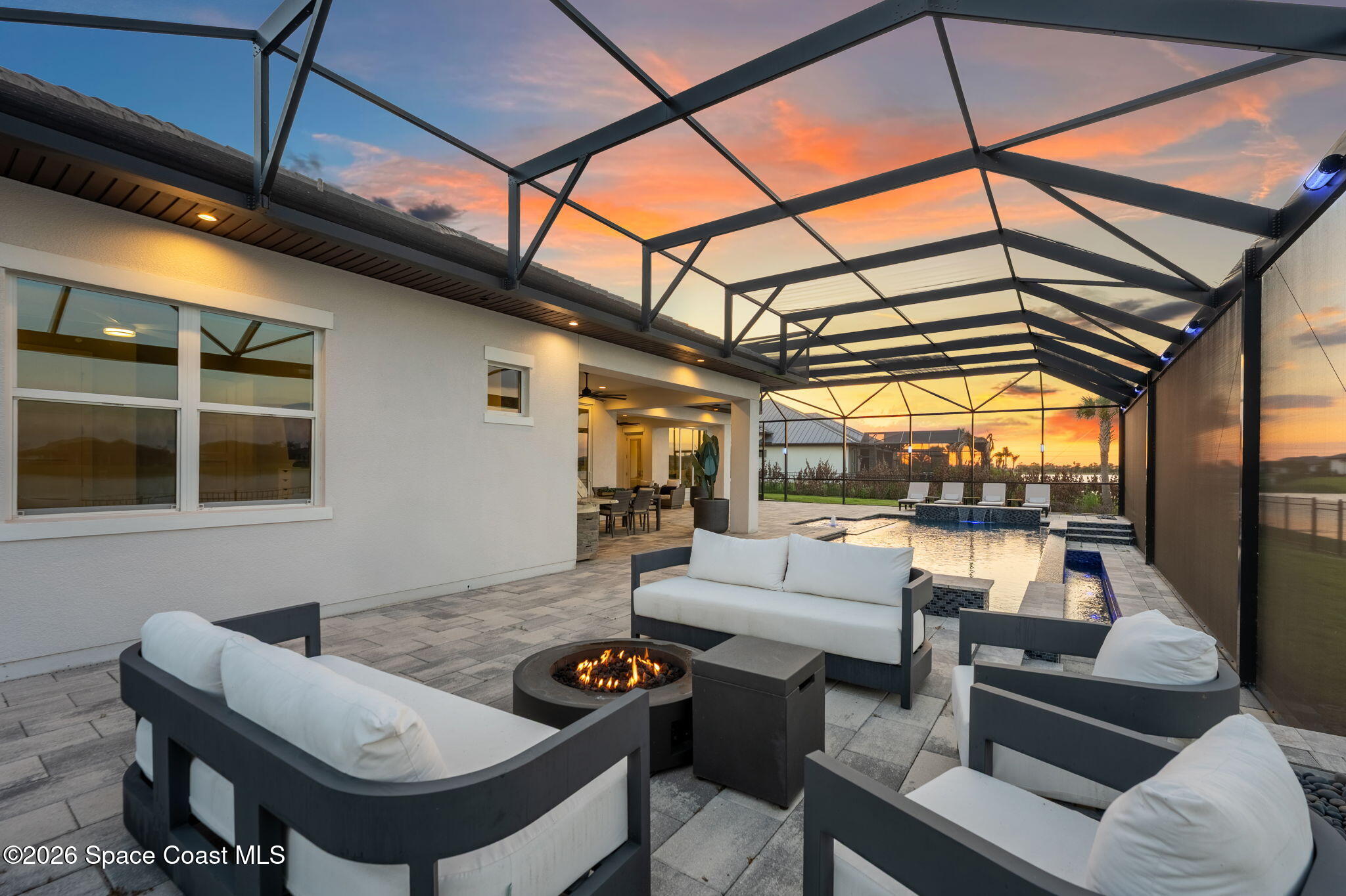 3698 Lake Adelaide Place