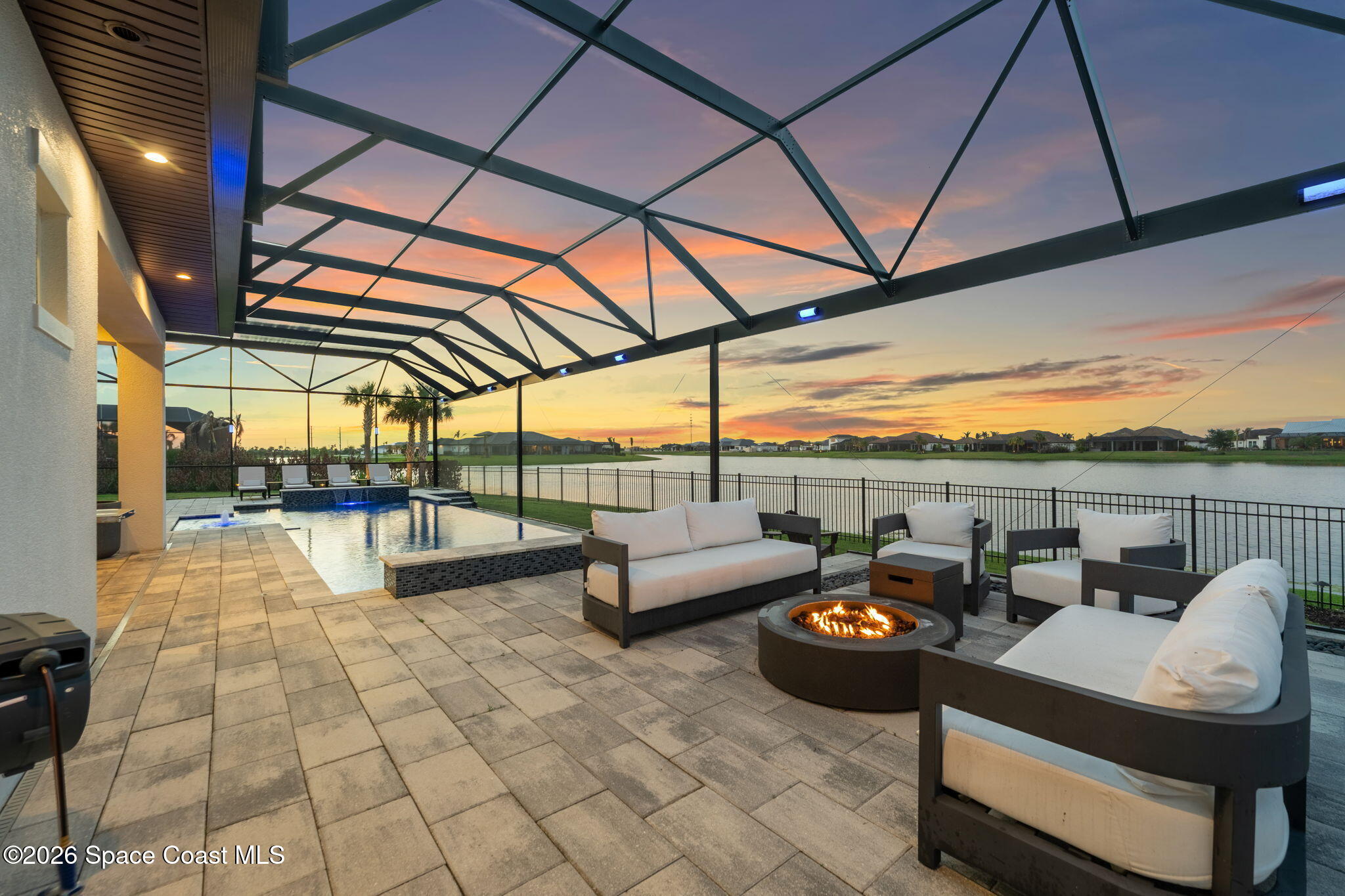 3698 Lake Adelaide Place