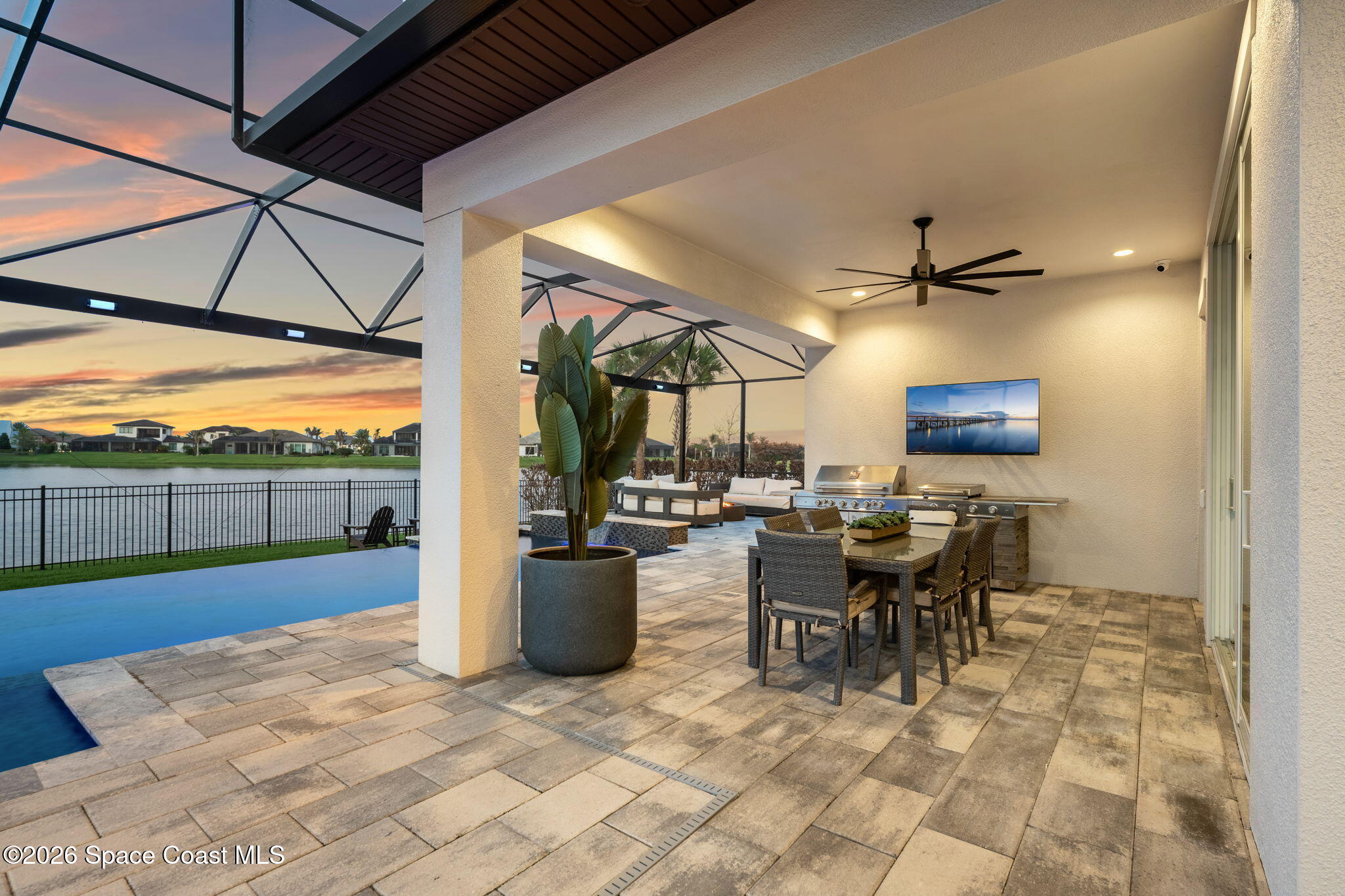 3698 Lake Adelaide Place