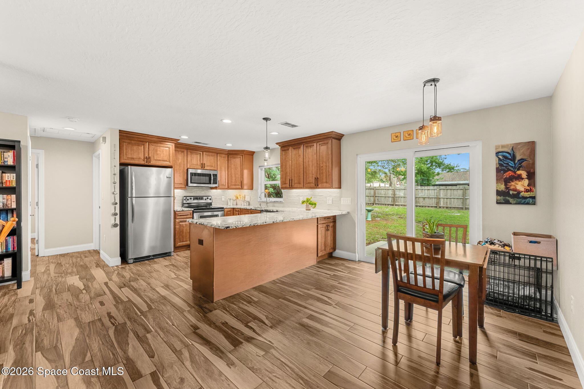 5687 Holden Road