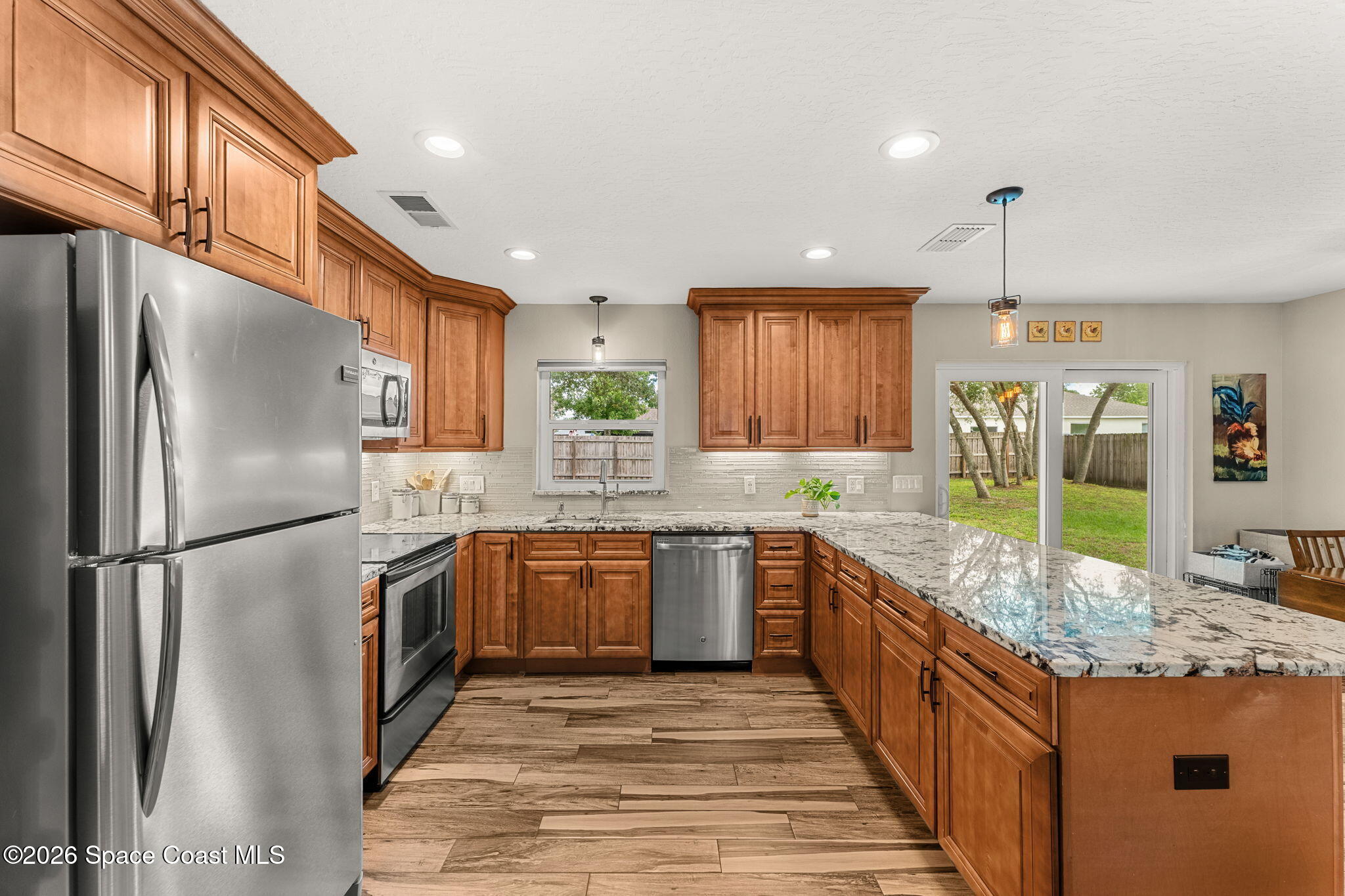 5687 Holden Road