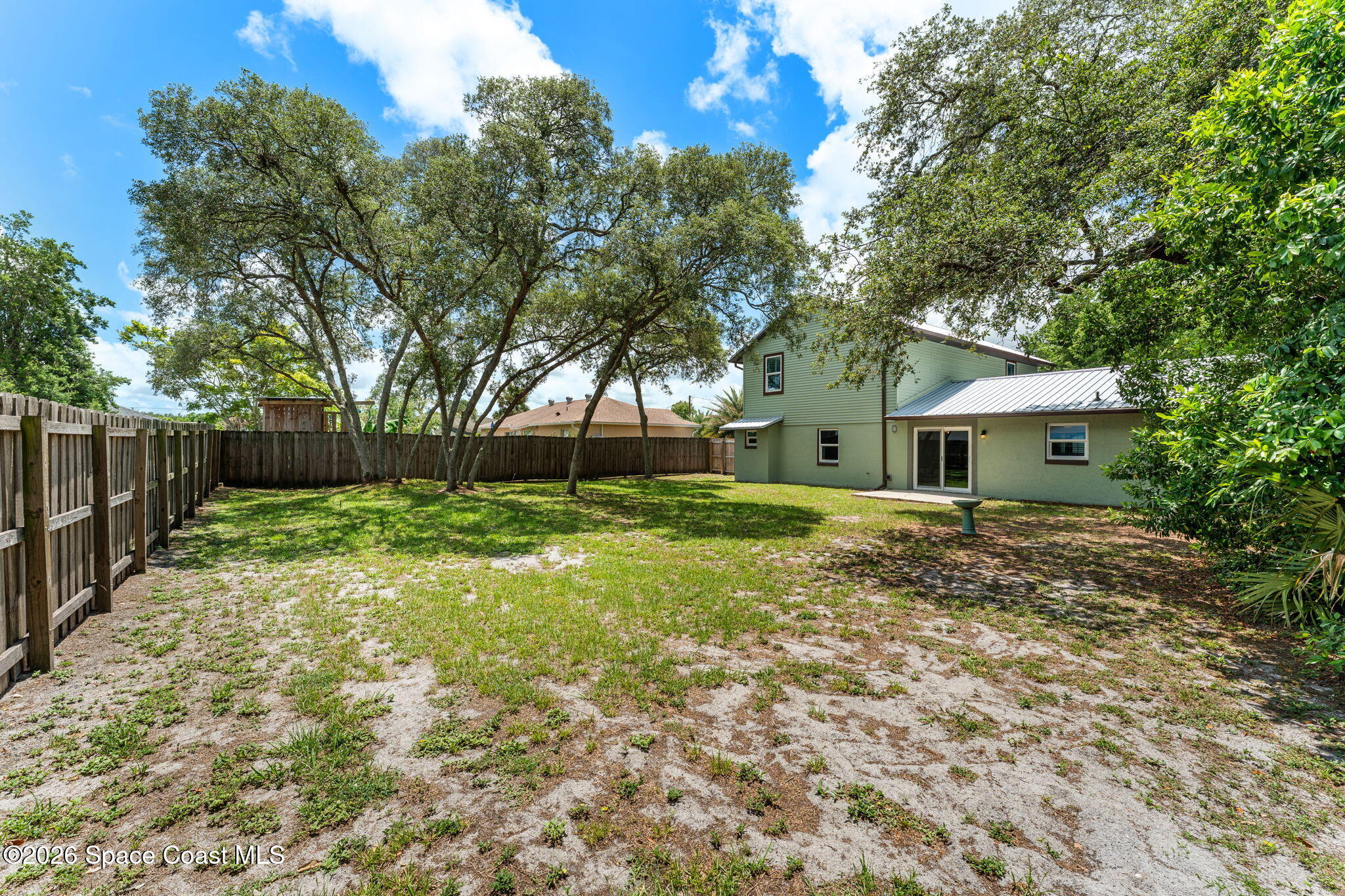 5687 Holden Road