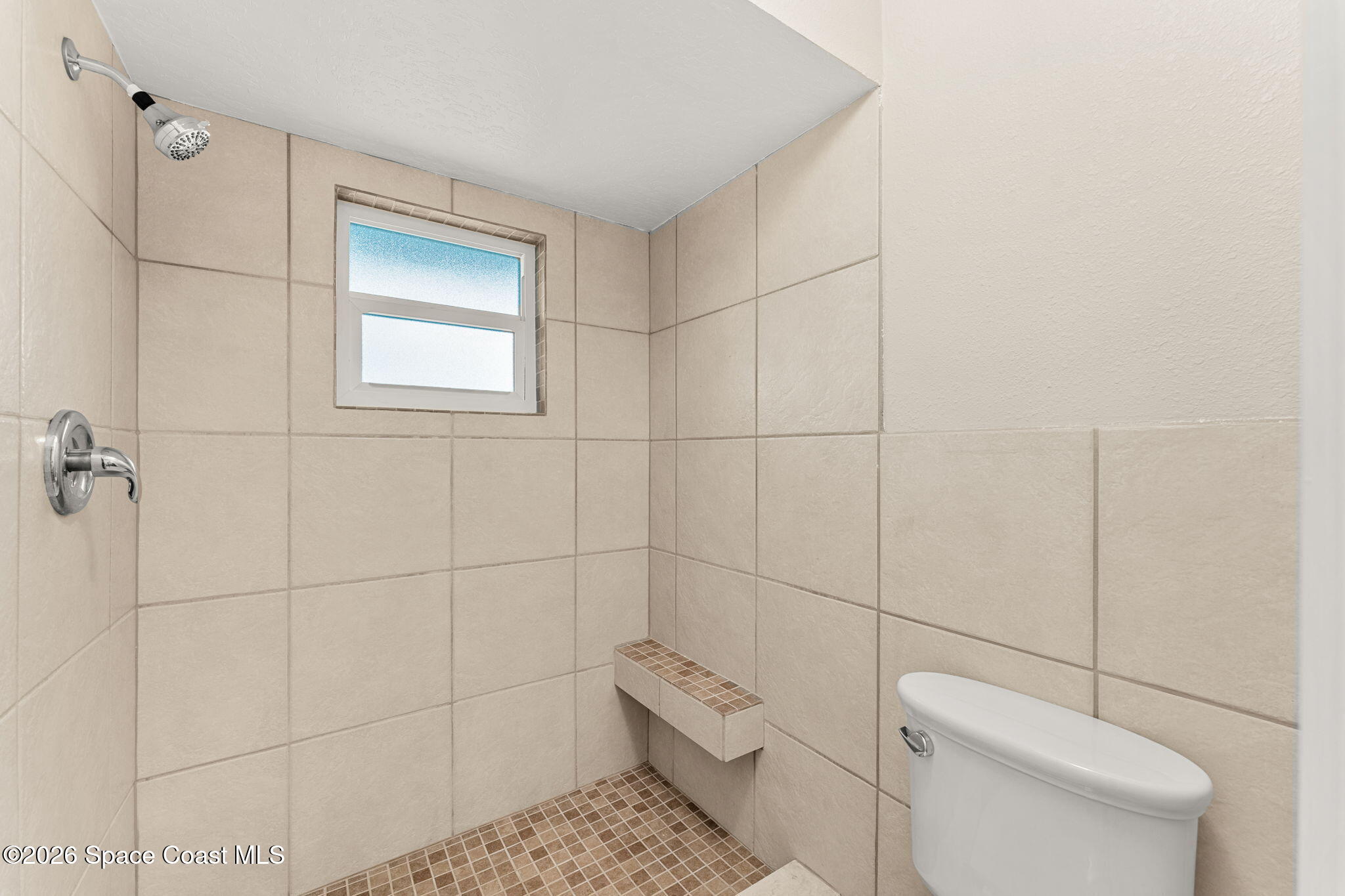 5687 Holden Road