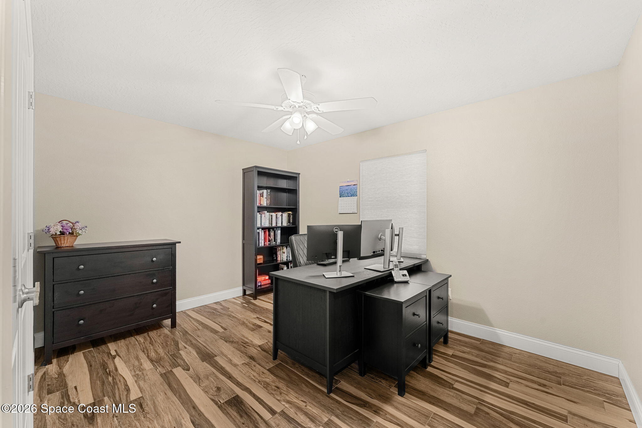 5687 Holden Road
