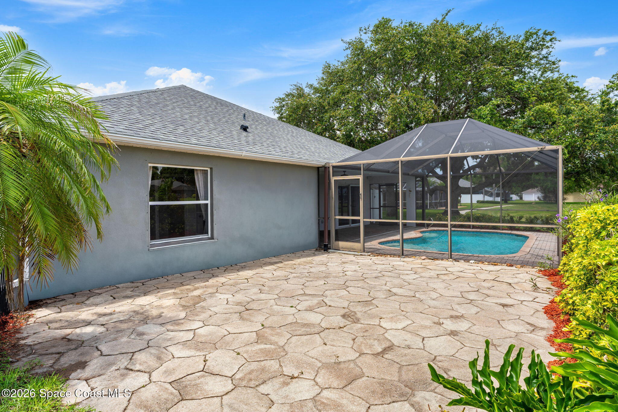 732 Bantry Court