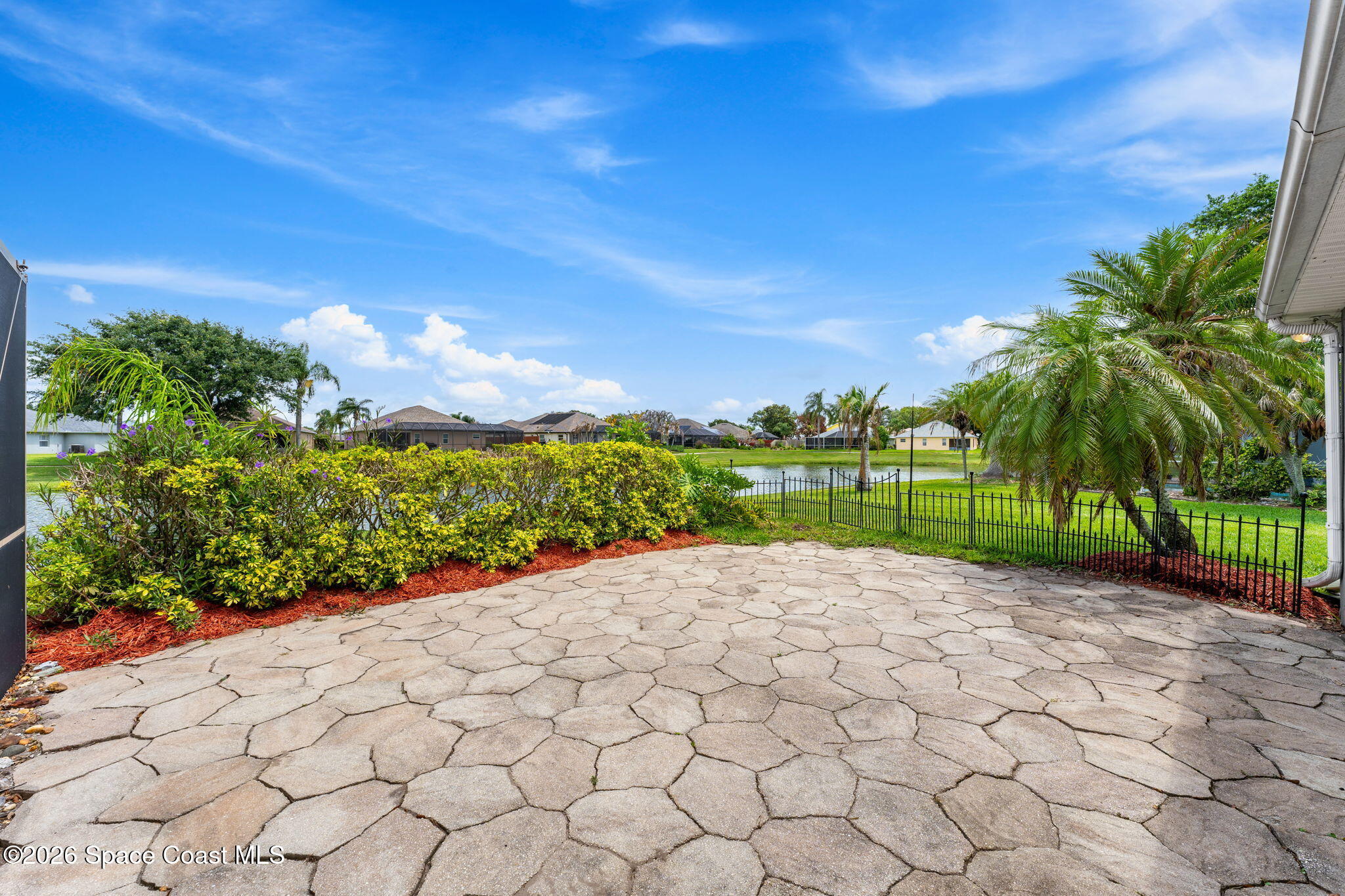 732 Bantry Court