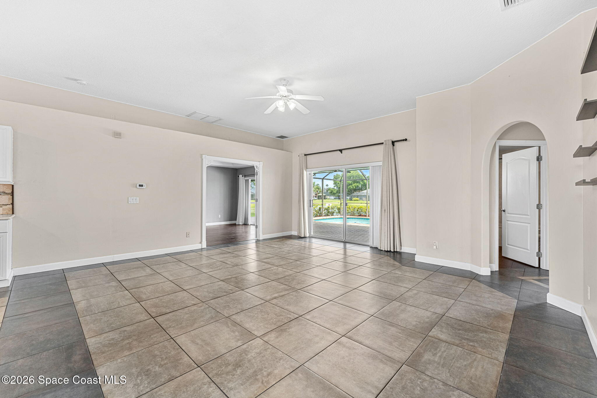 732 Bantry Court