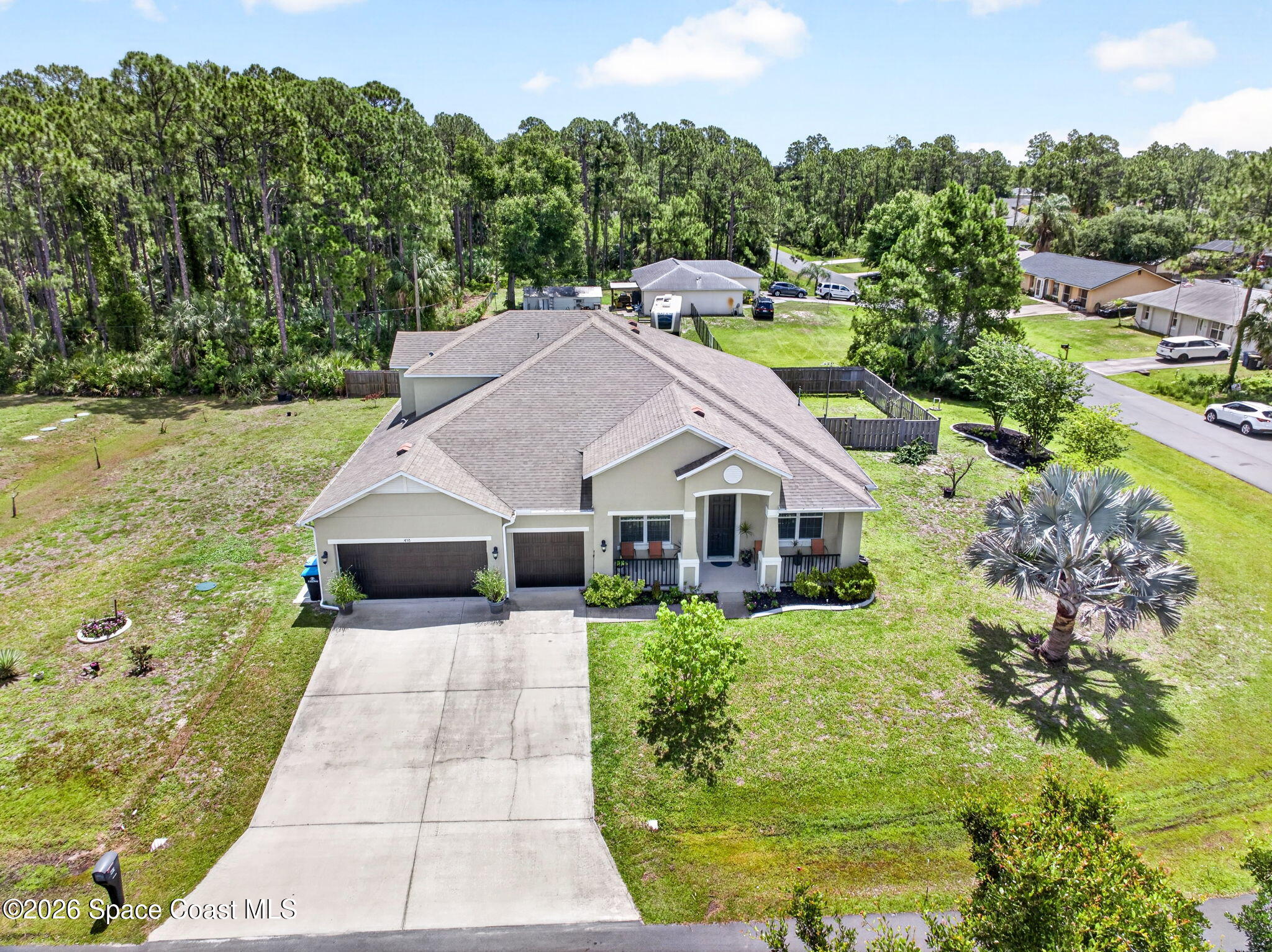 453 Danis Road SW