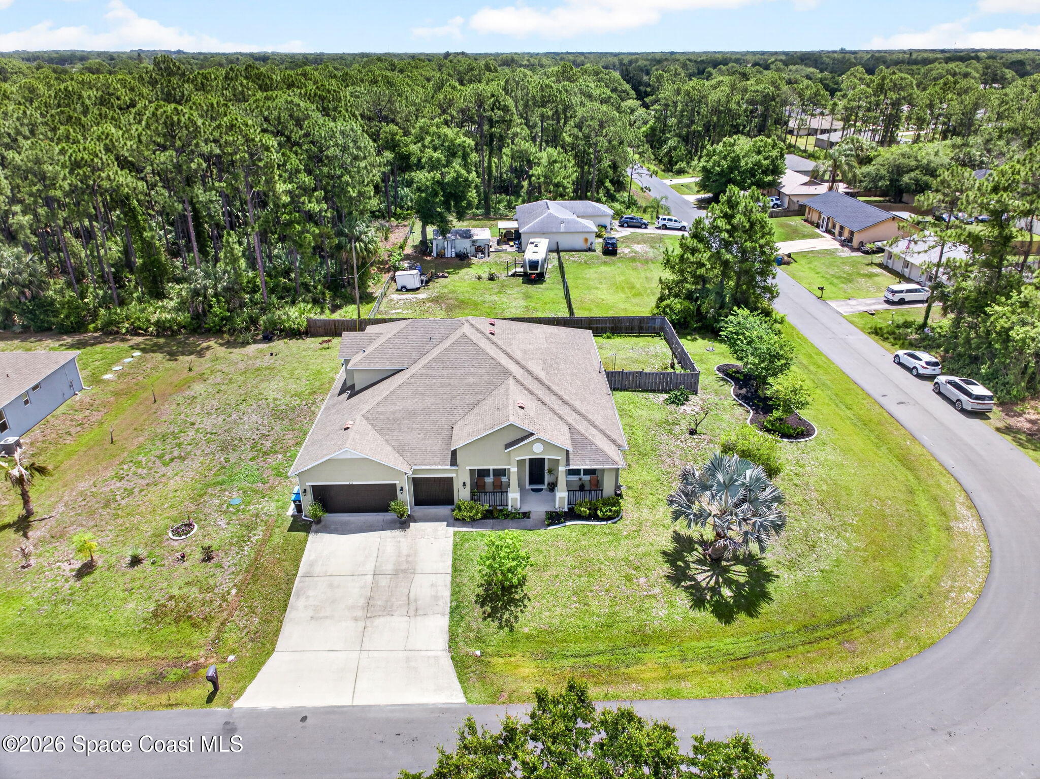 453 Danis Road SW