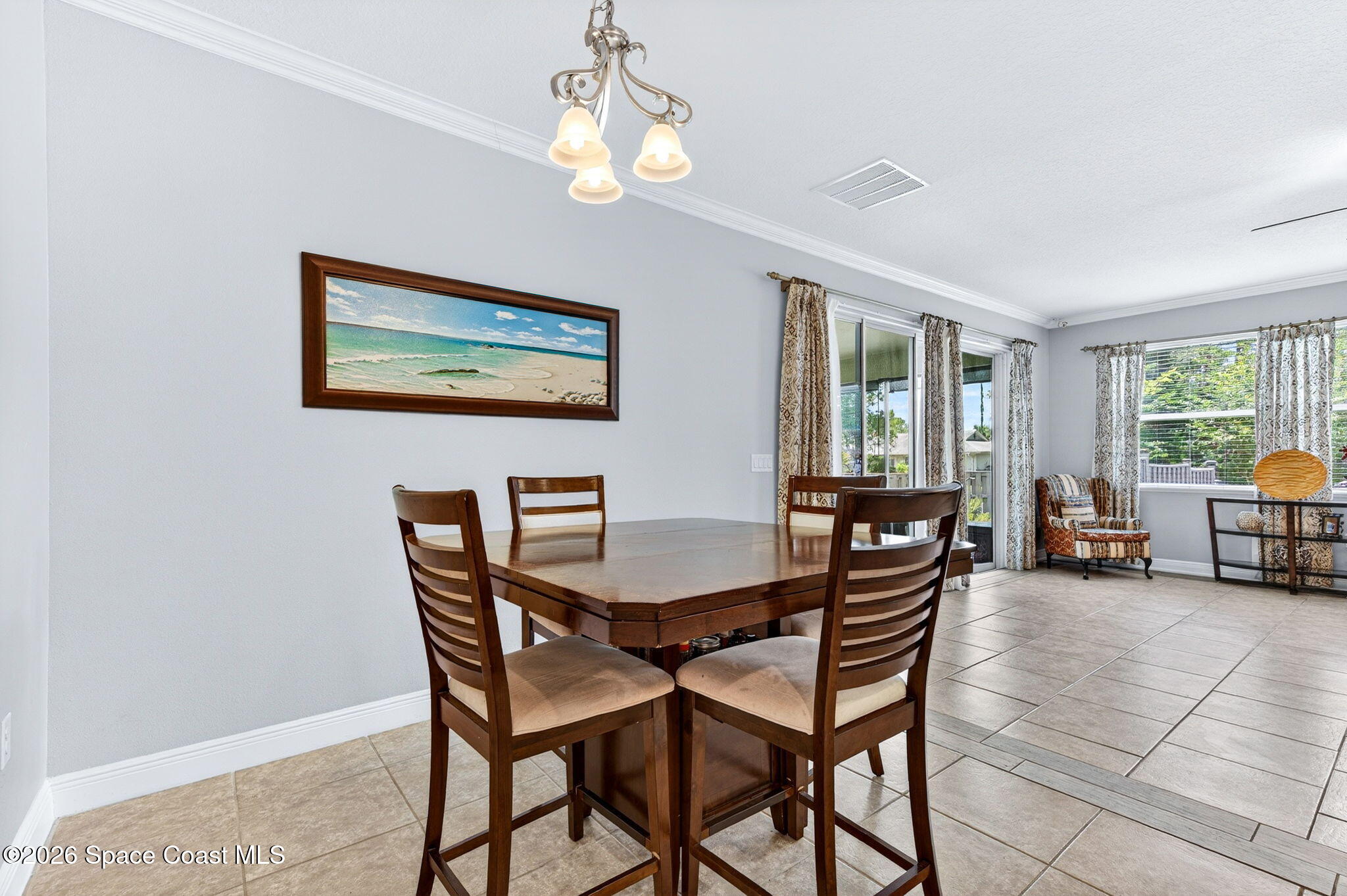 453 Danis Road SW
