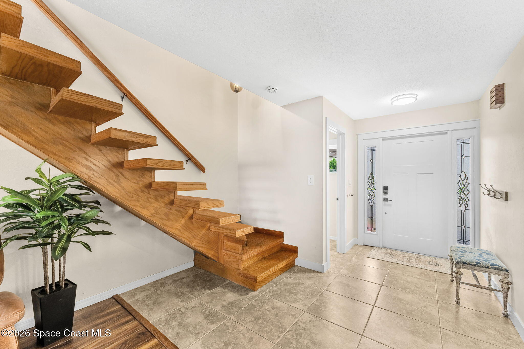 148 Skyline Boulevard