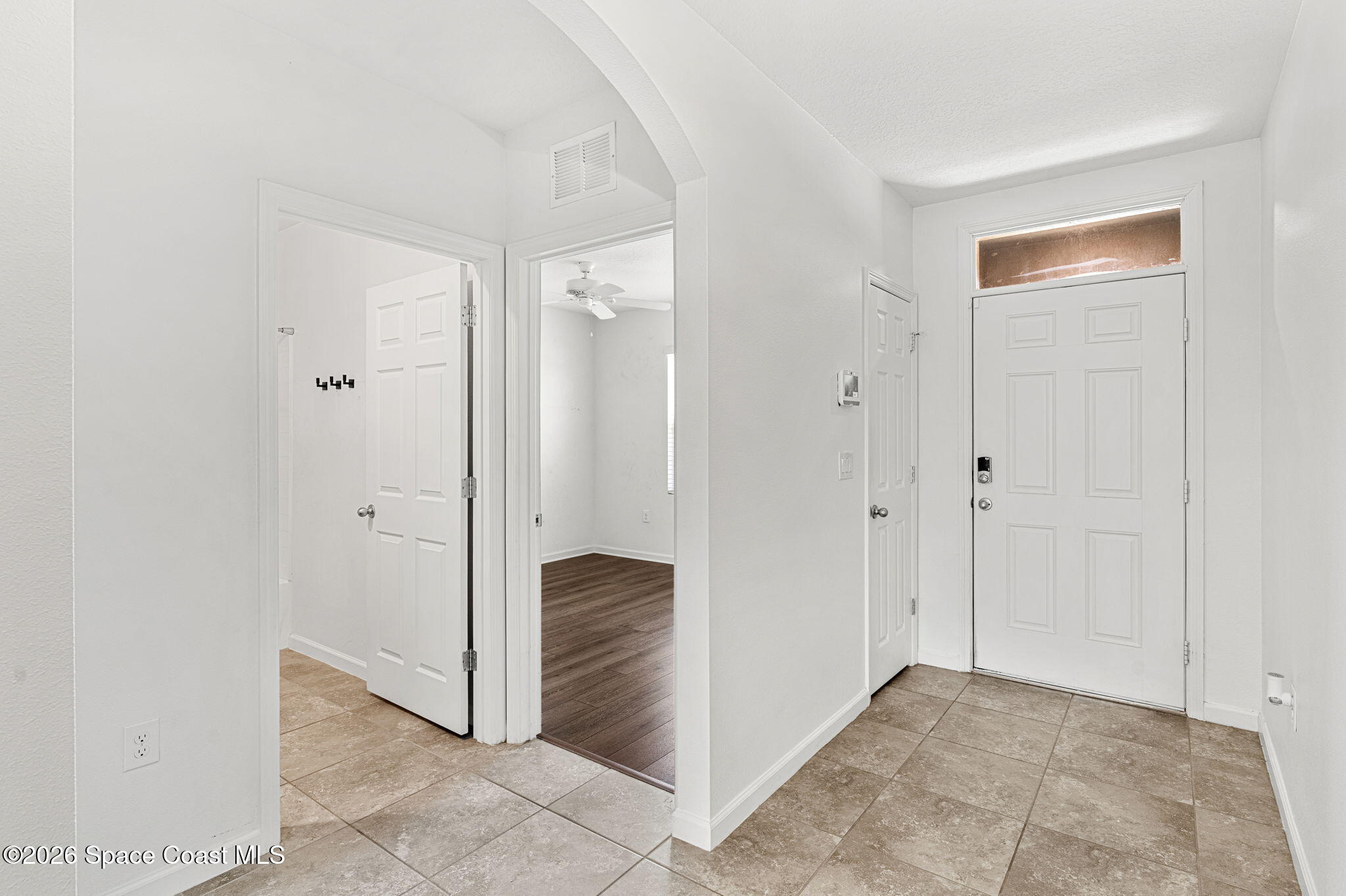 333 Guinevere Drive SW
