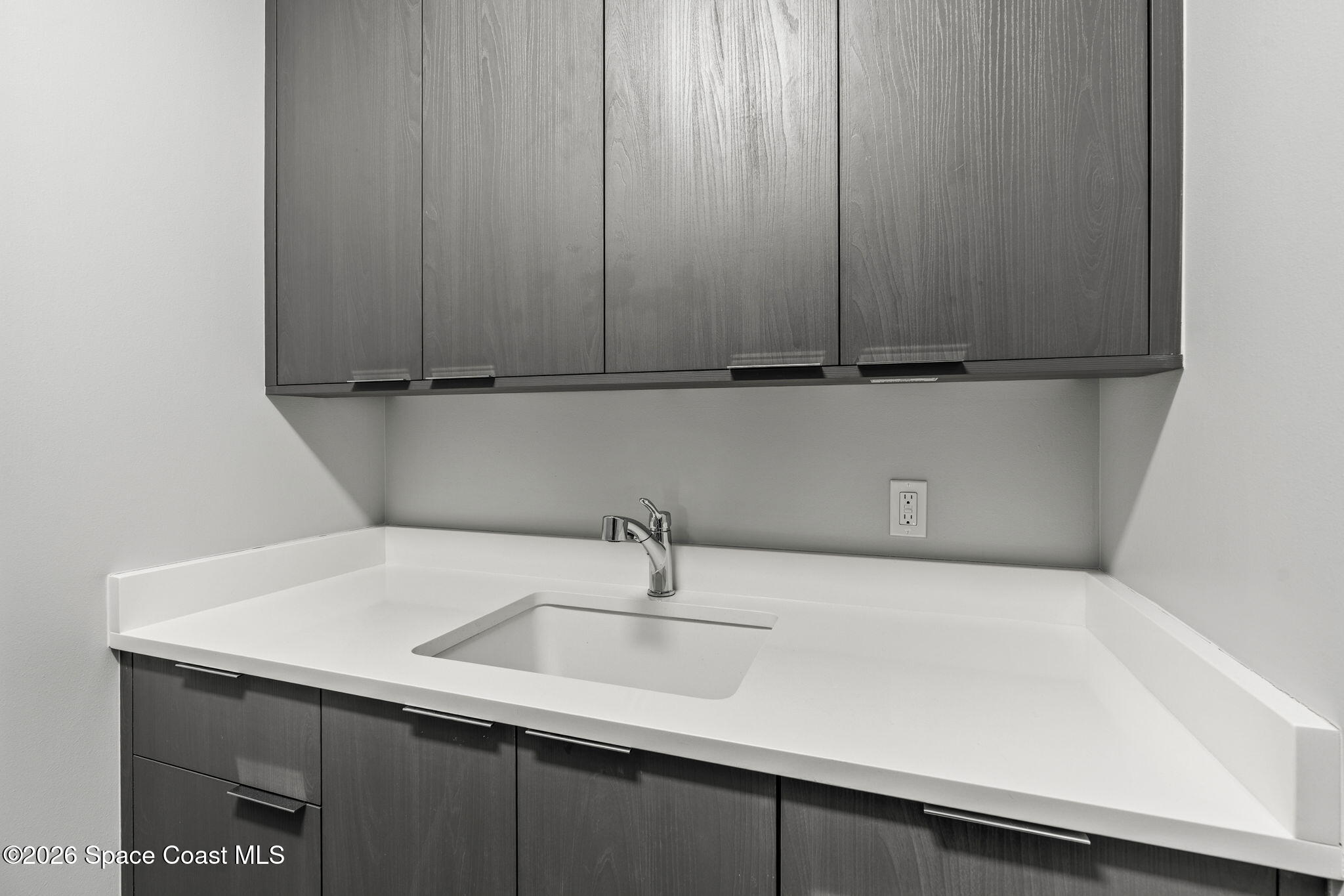 65 N Atlantic Avenue 205