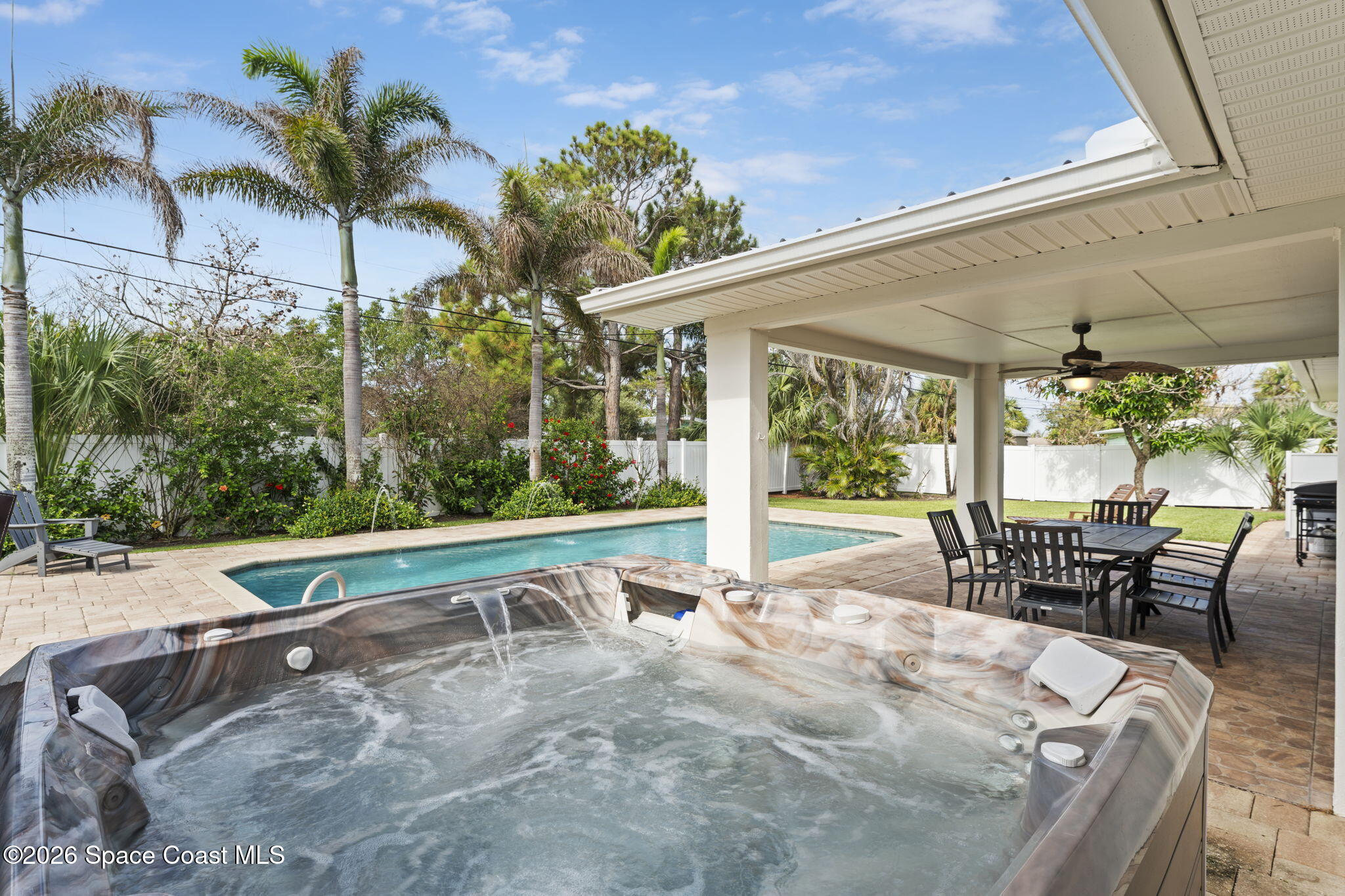 415 Hibiscus Trail