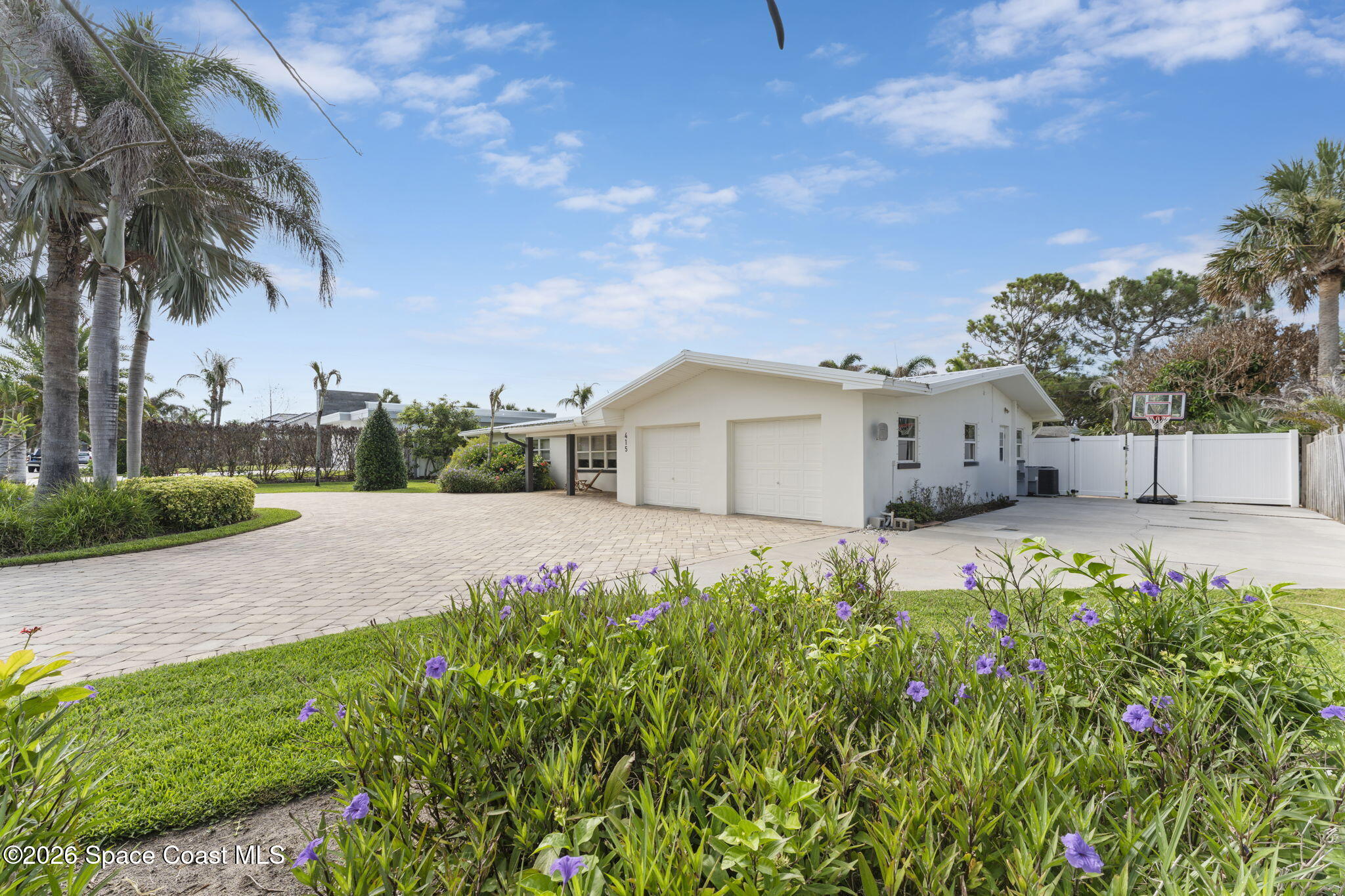 415 Hibiscus Trail
