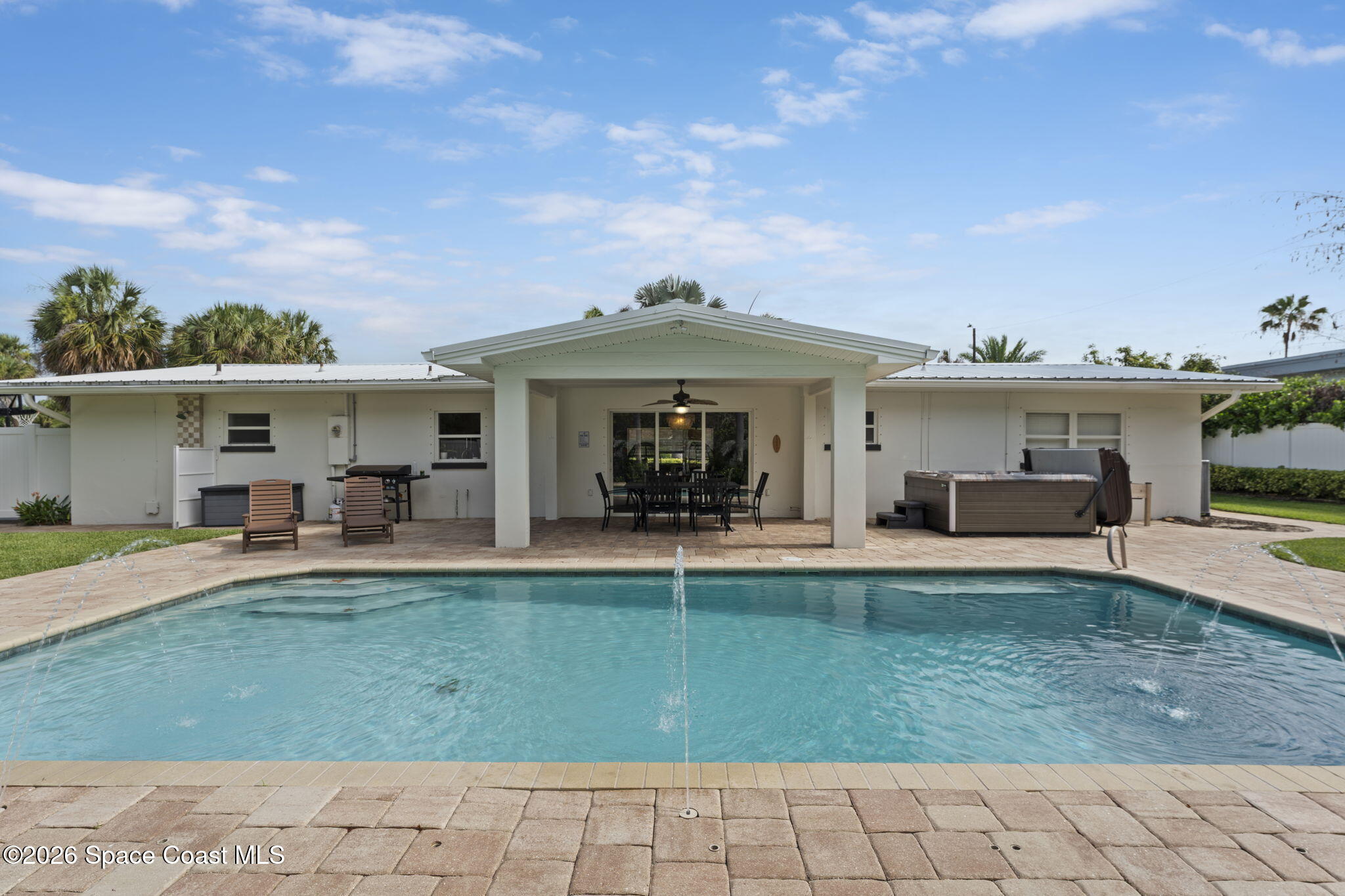 415 Hibiscus Trail