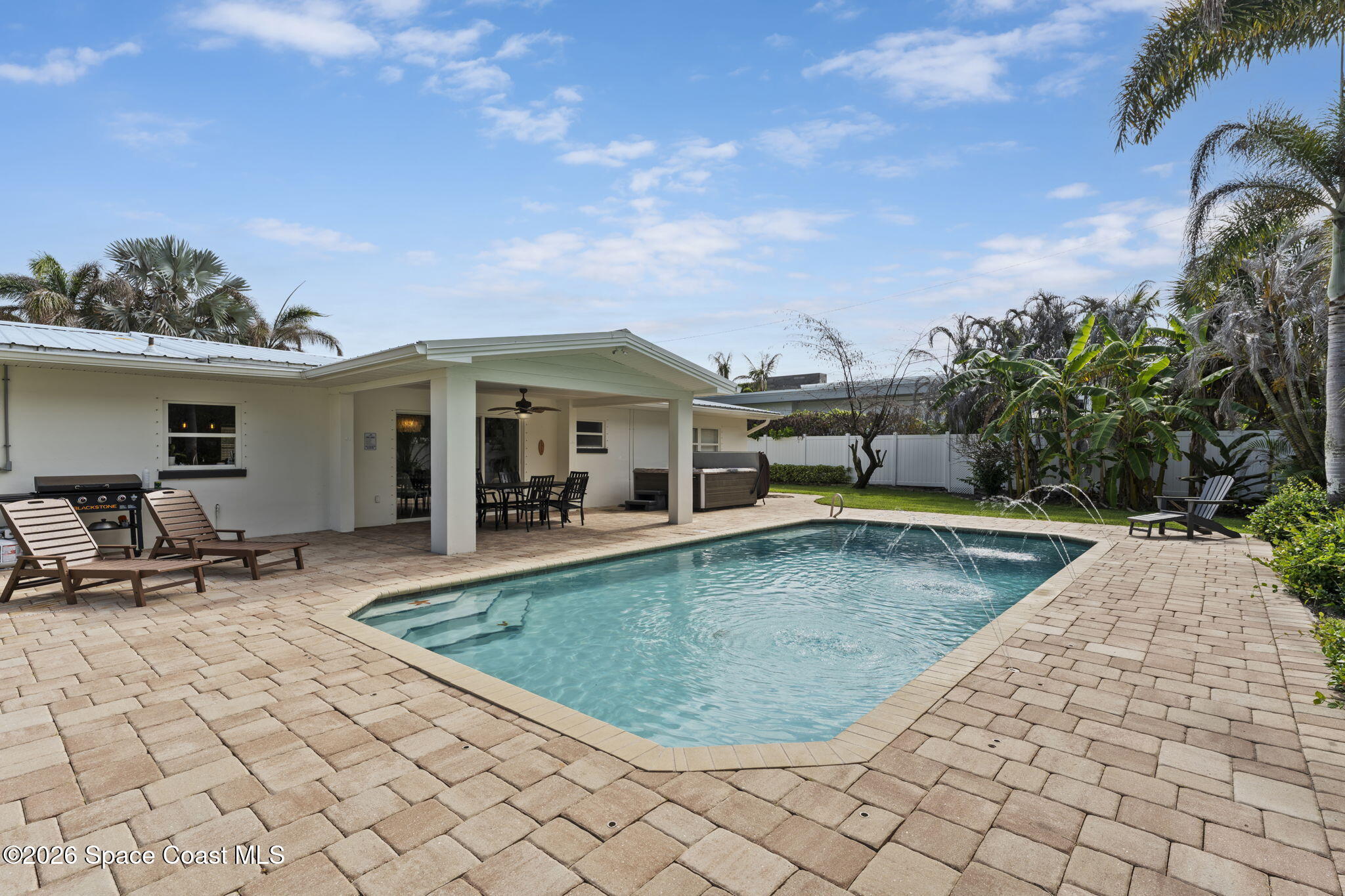 415 Hibiscus Trail