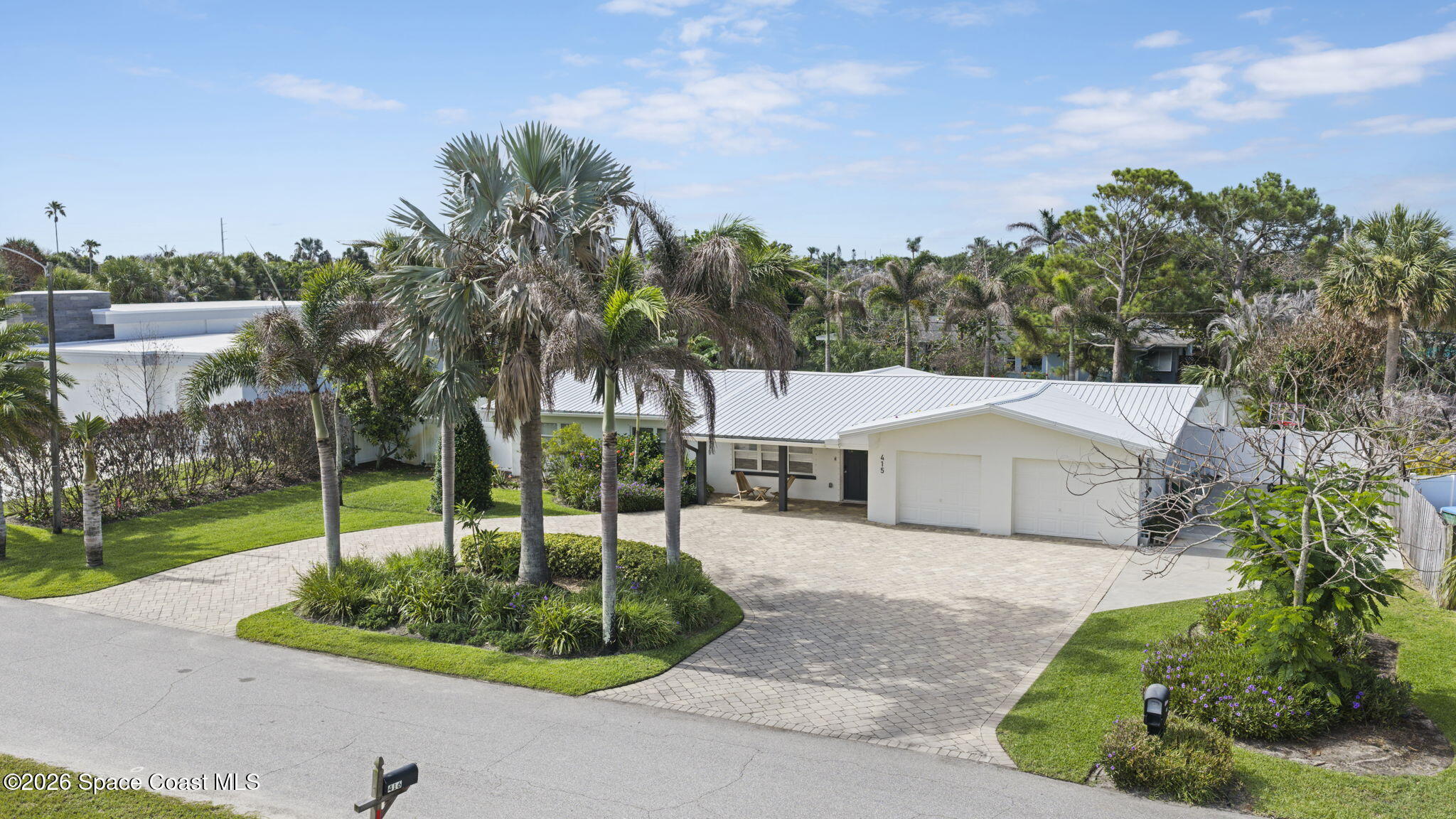 415 Hibiscus Trail
