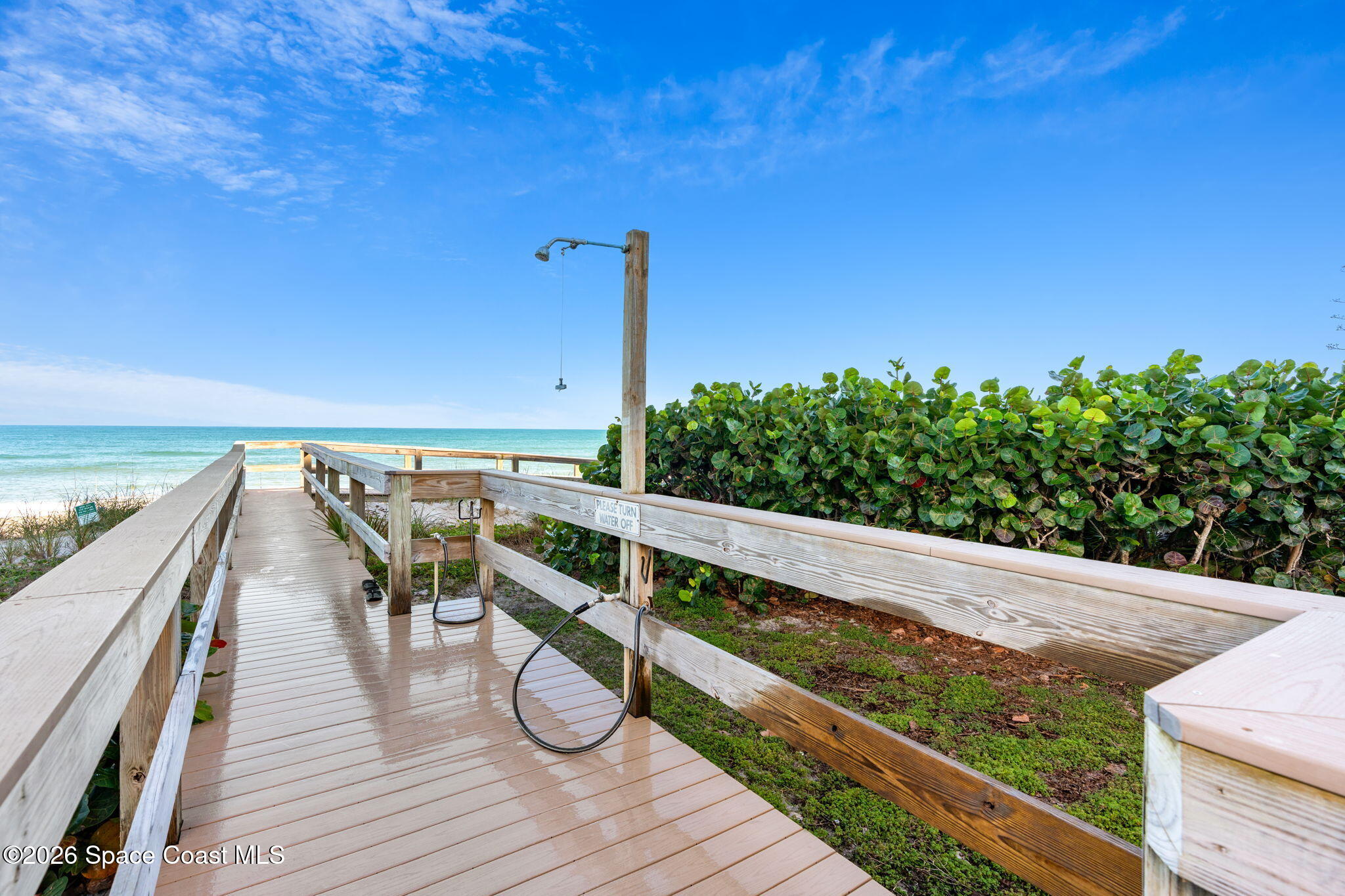 2075 Highway A1a Highway 2302b