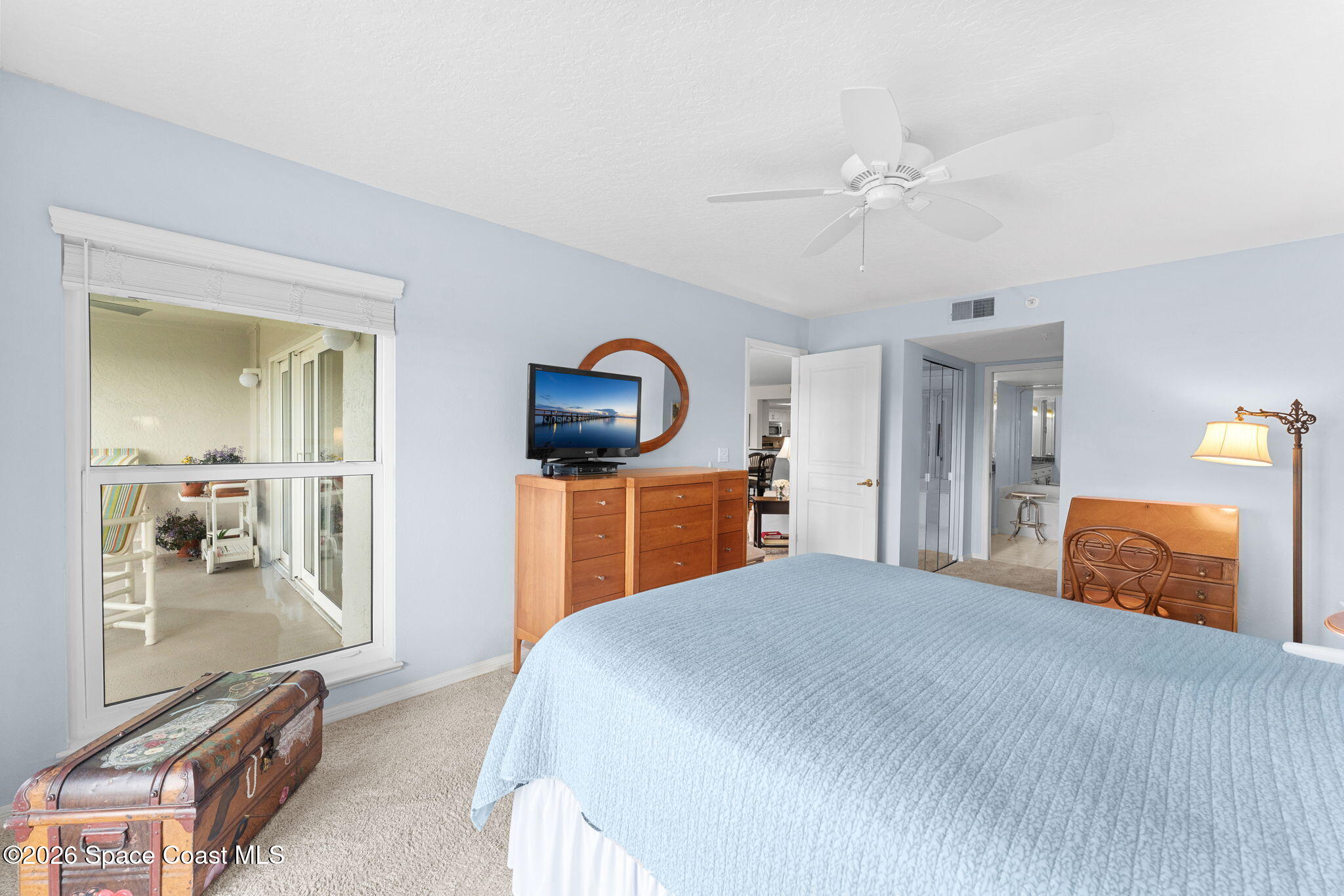 8700 Ridgewood Avenue B303