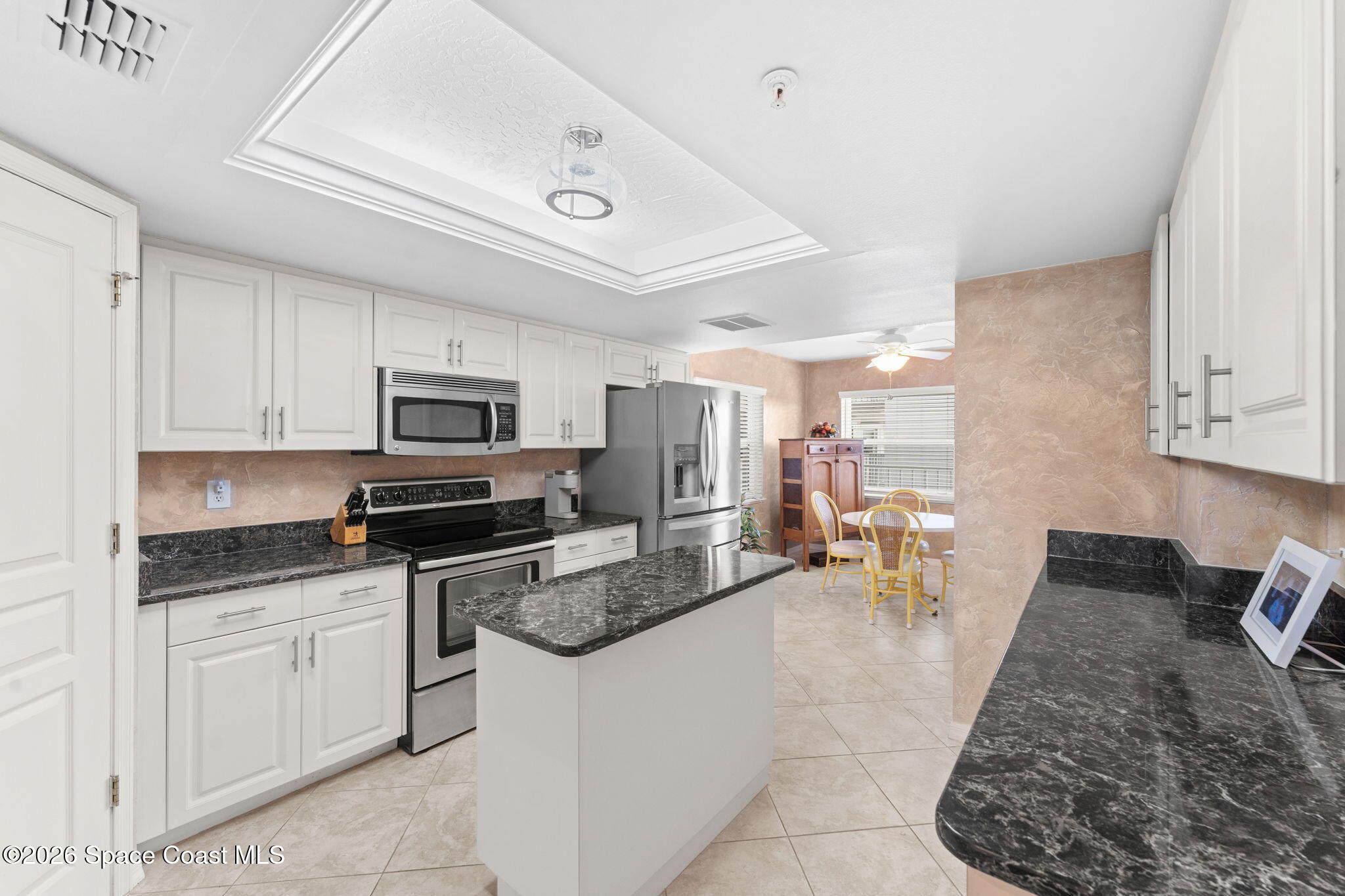 8700 Ridgewood Avenue B303