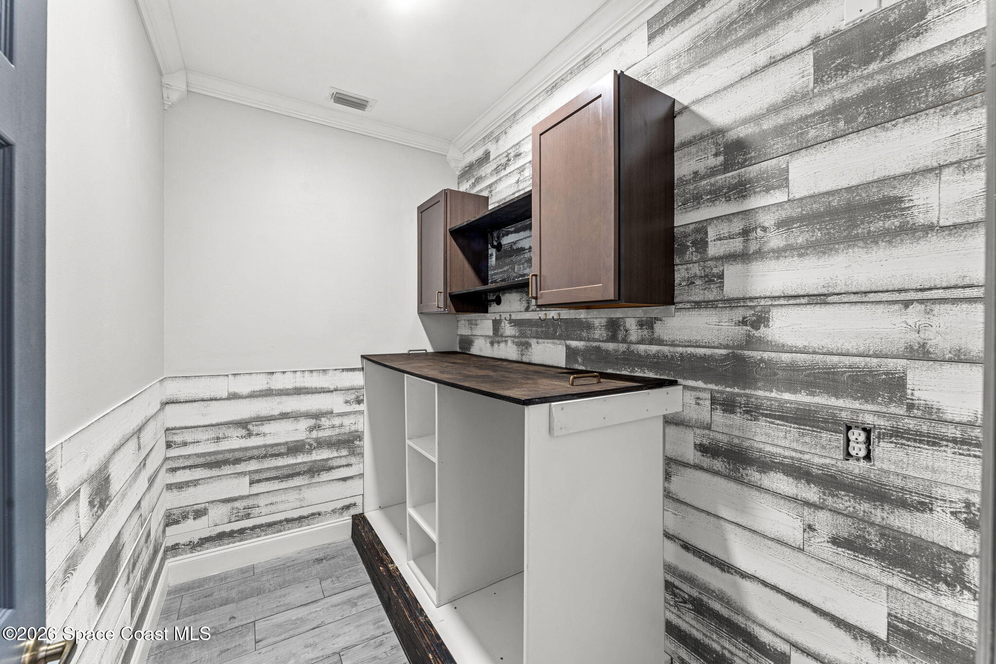 4225 Fenrose Circle
