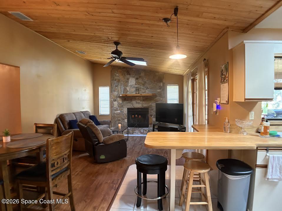 416 Orlov Road NW