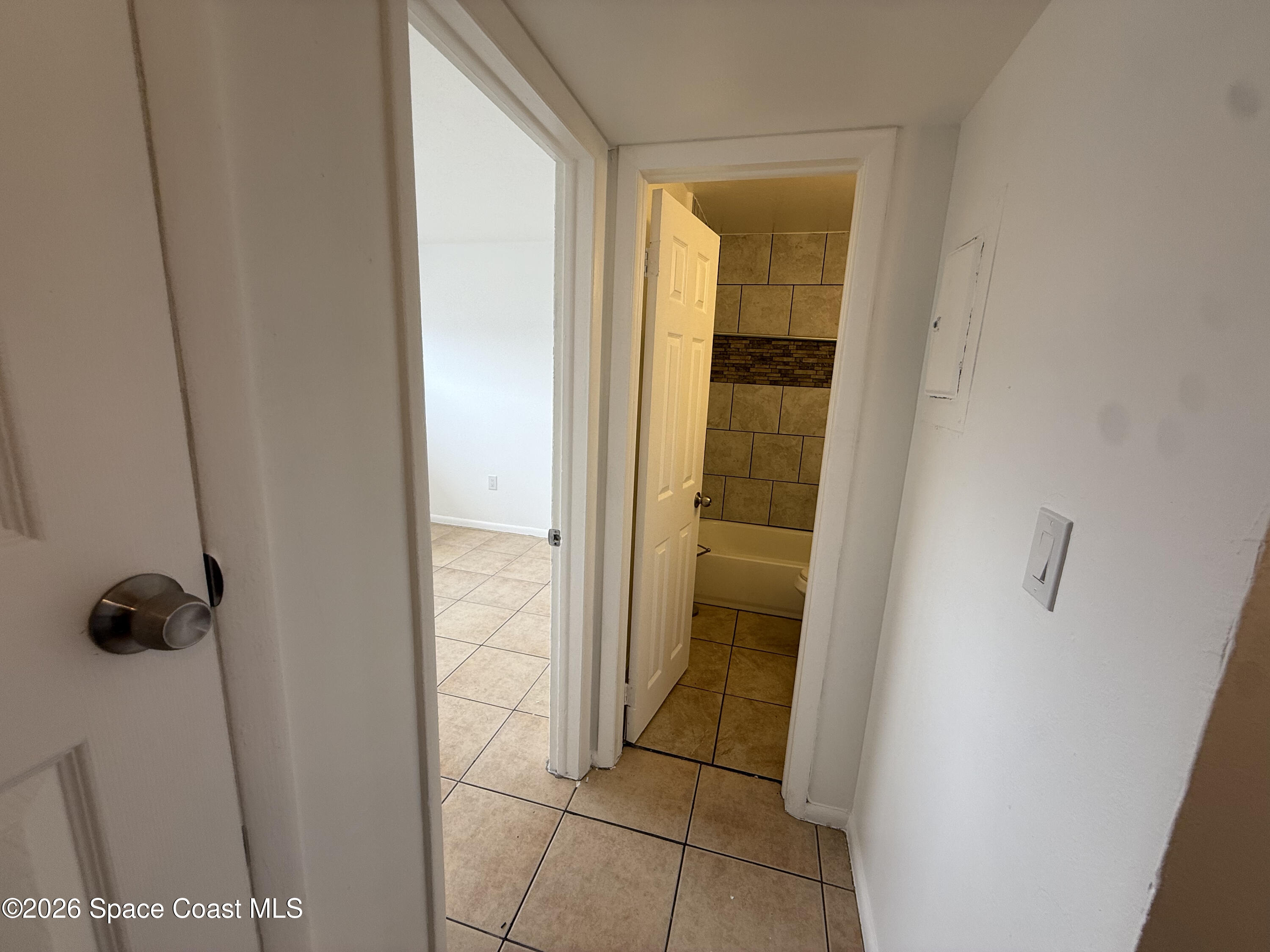 180 Minna Lane 417