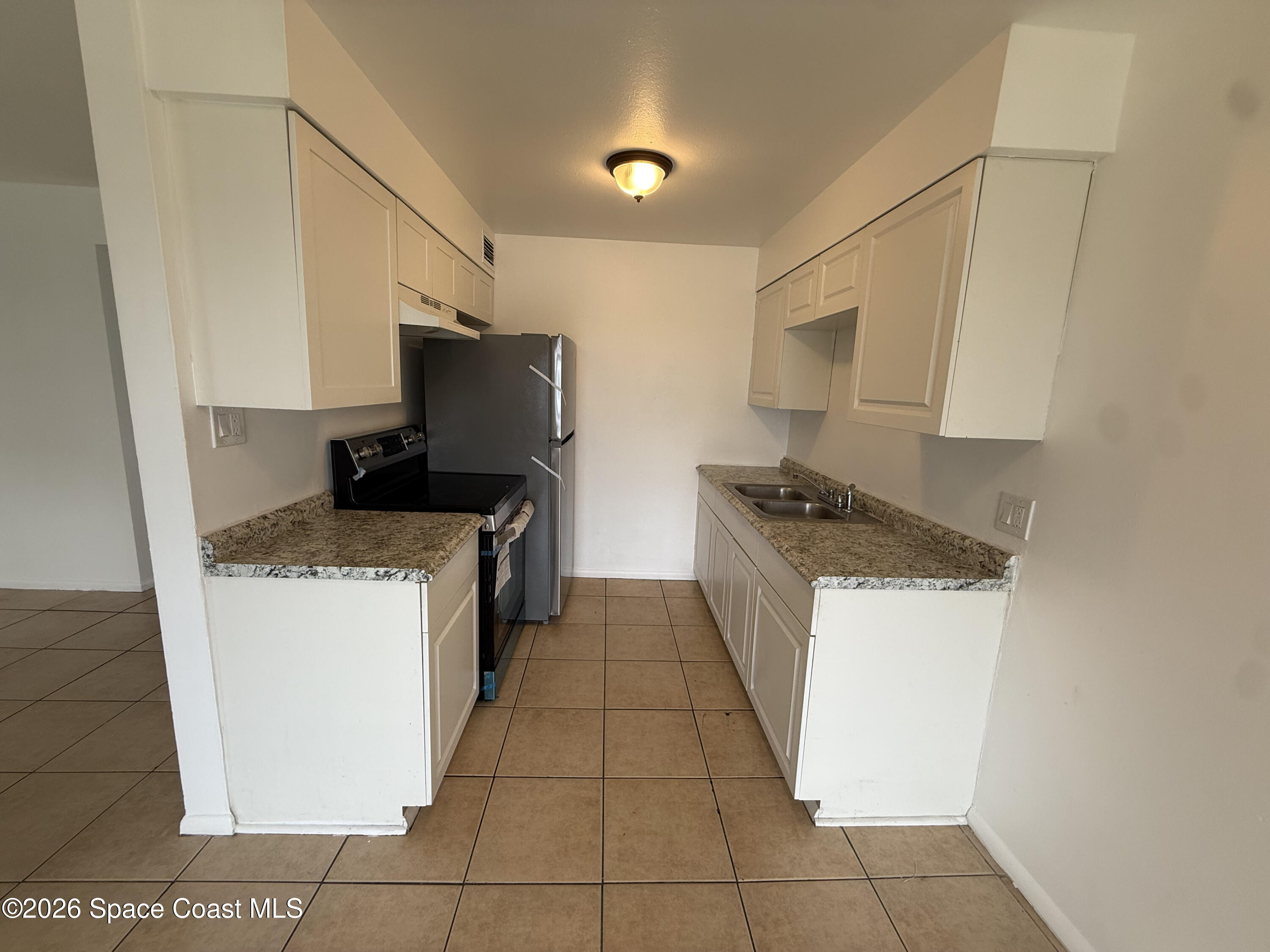 180 Minna Lane 417
