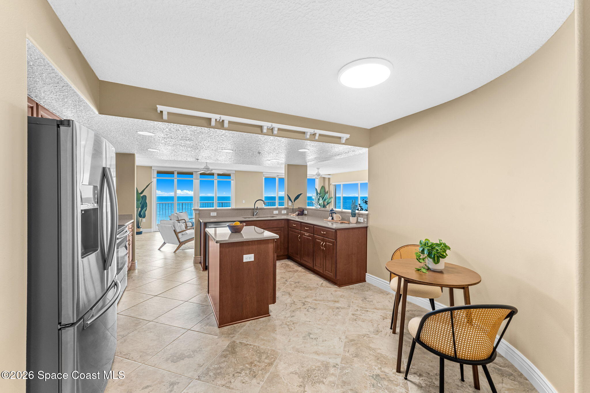 735 N Highway A1a 505