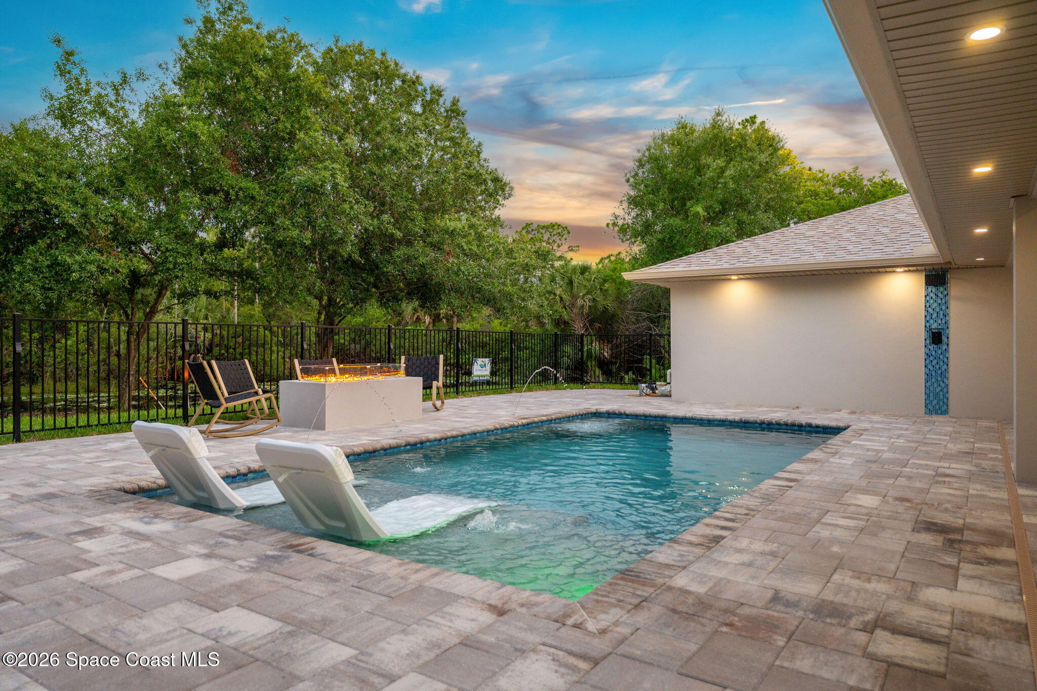 4625 Hidden Lakes Place